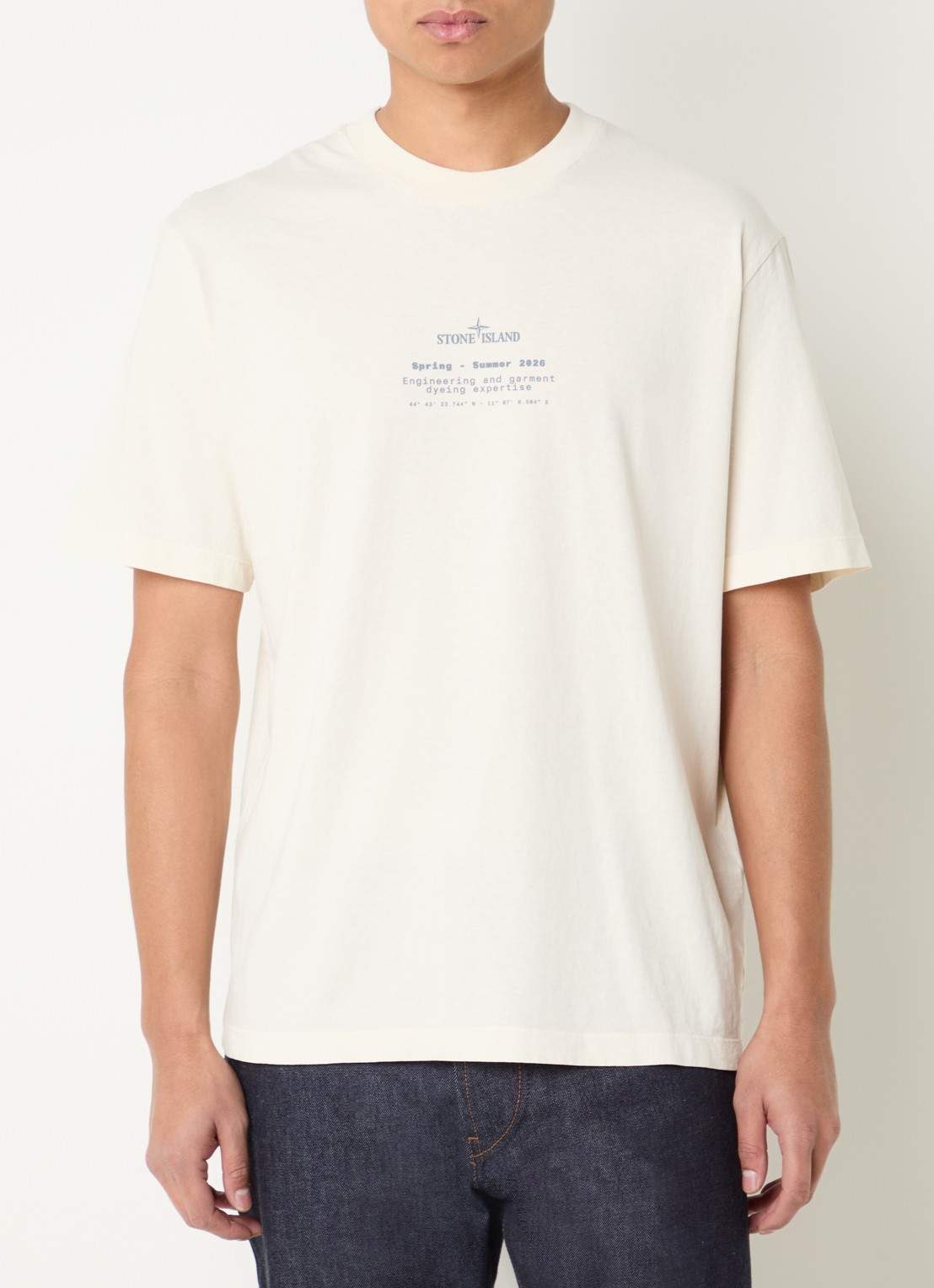 Stone Island 12002 T-shirt met logo- en backprint - achterkant ivoor