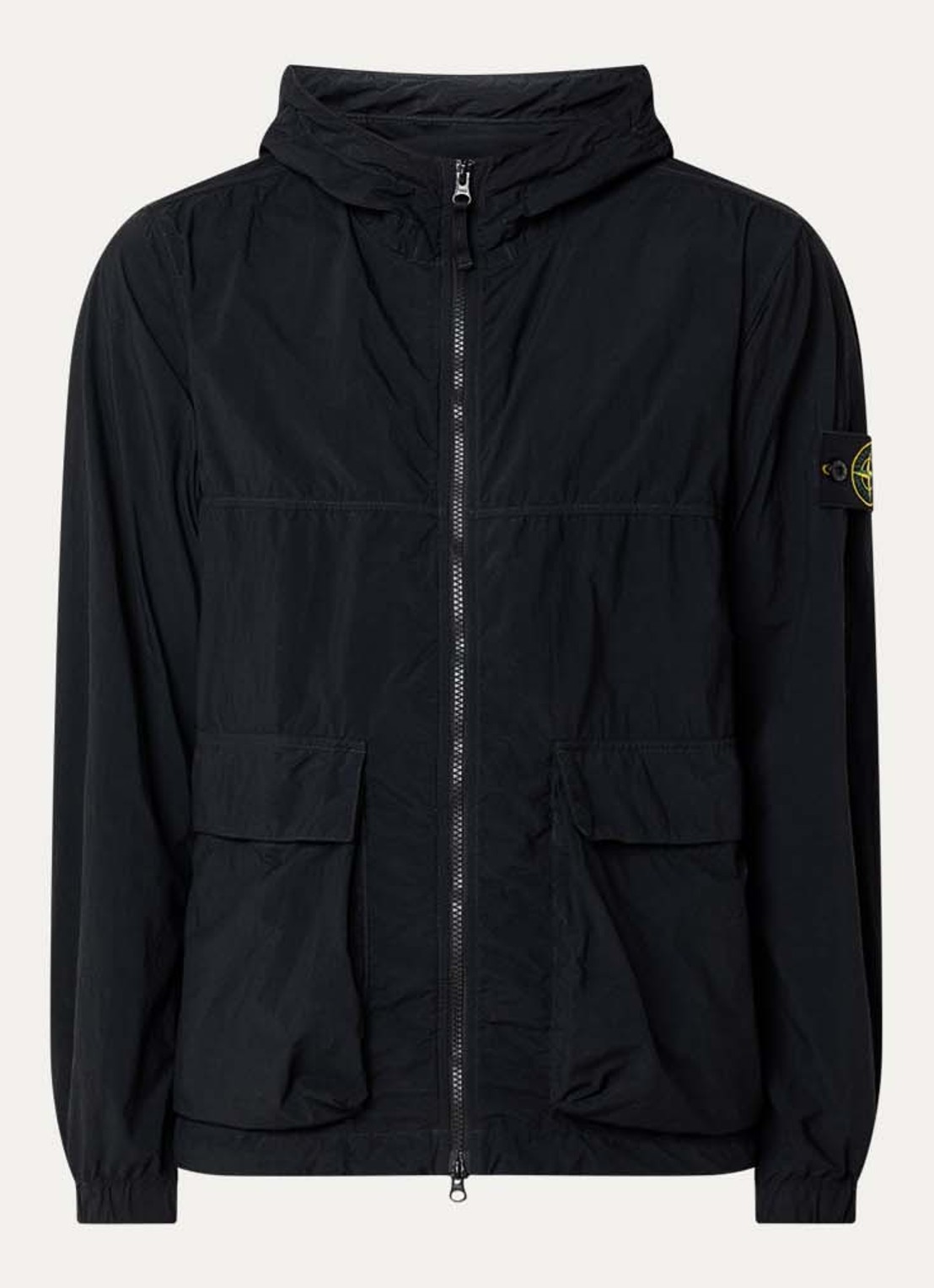Stone Island 12572 regenjack met capuchon en klepzakken - voorkant 5 zwart