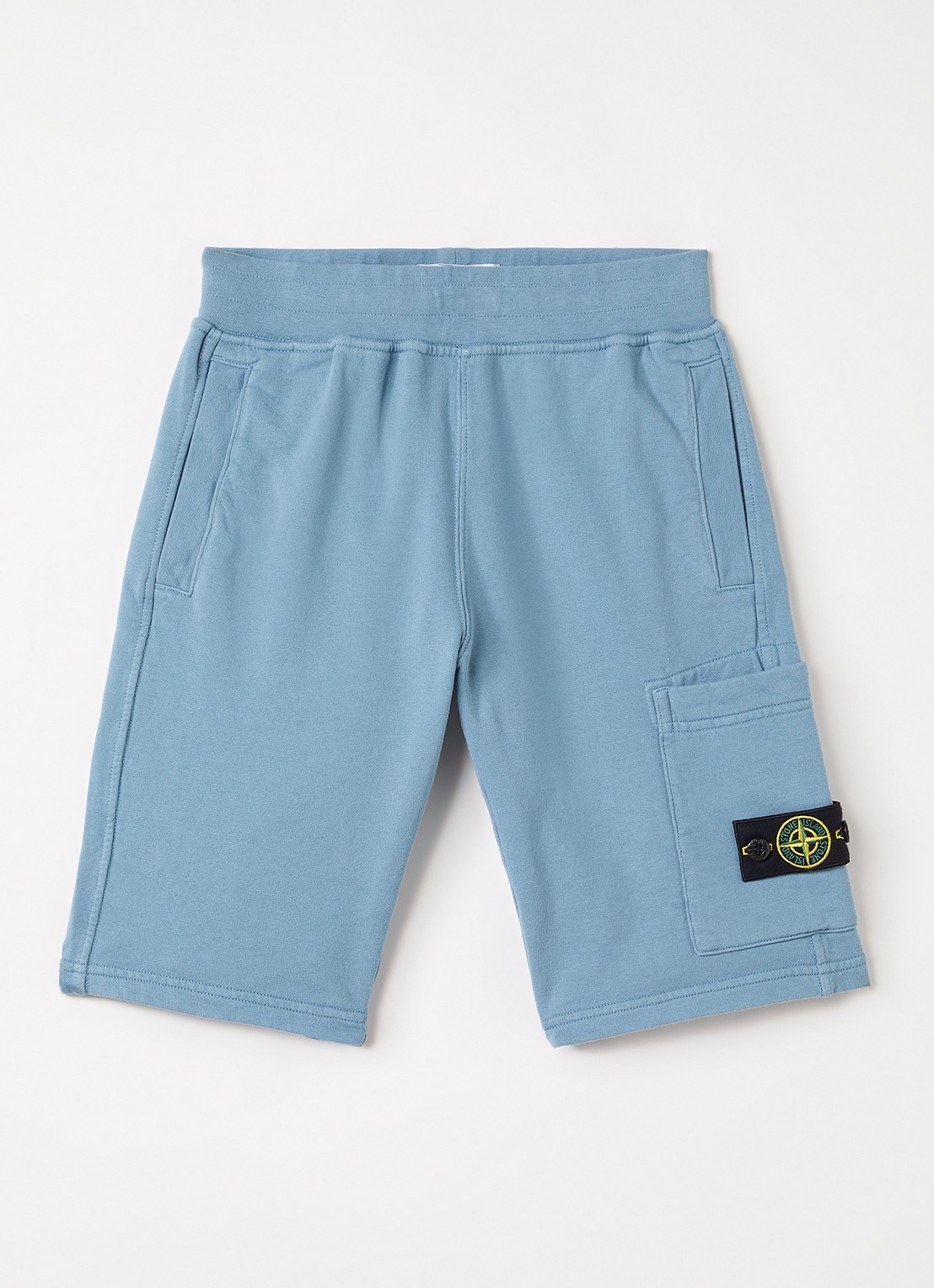 Stone Island 200006 straight fit korte joggingbroek met opgestikte zak - voorkant 2 staalblauw