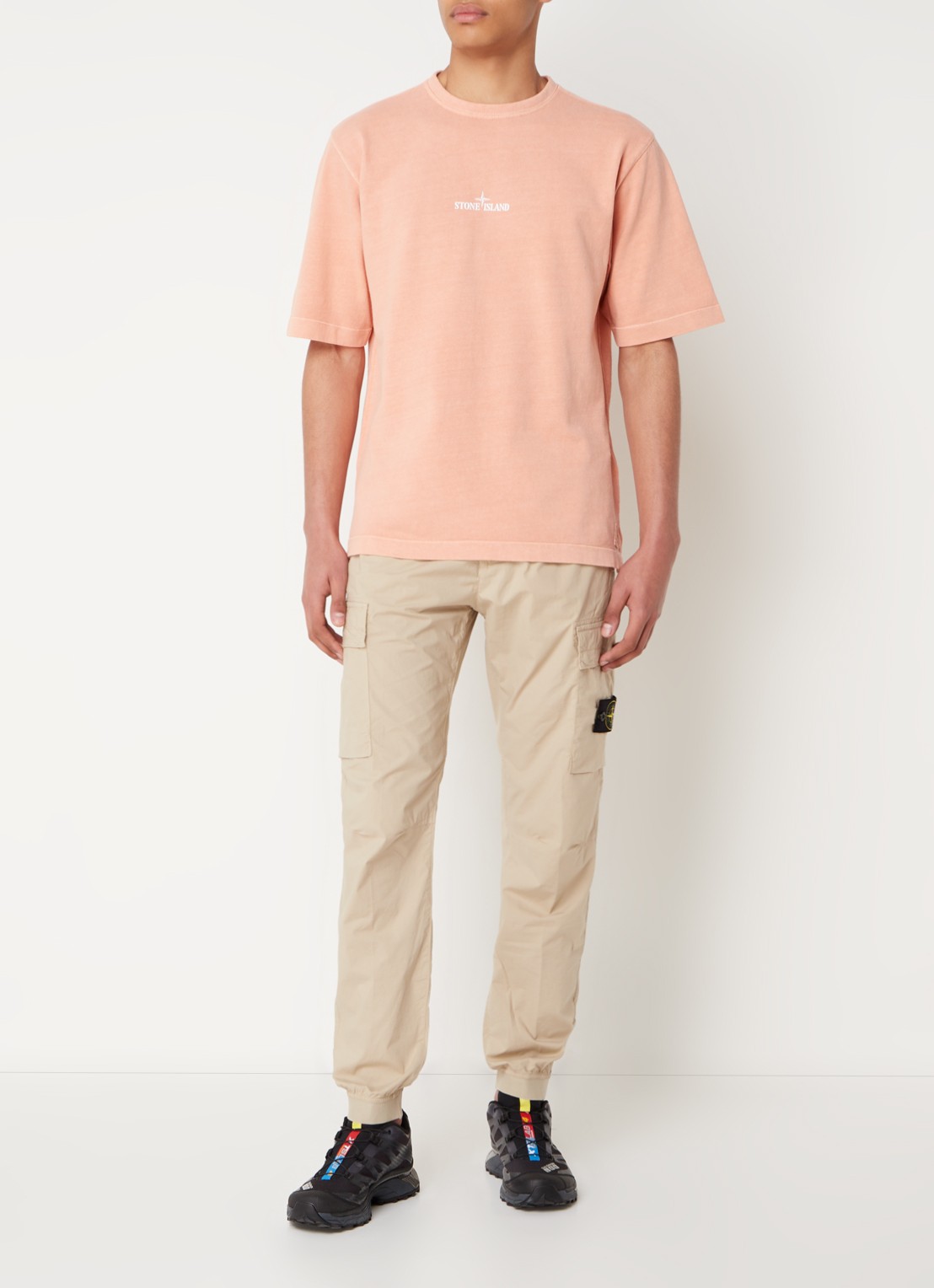 Stone Island 209T2 Closed fijngebreid T-shirt met logo - voorkant 3 perzikroze