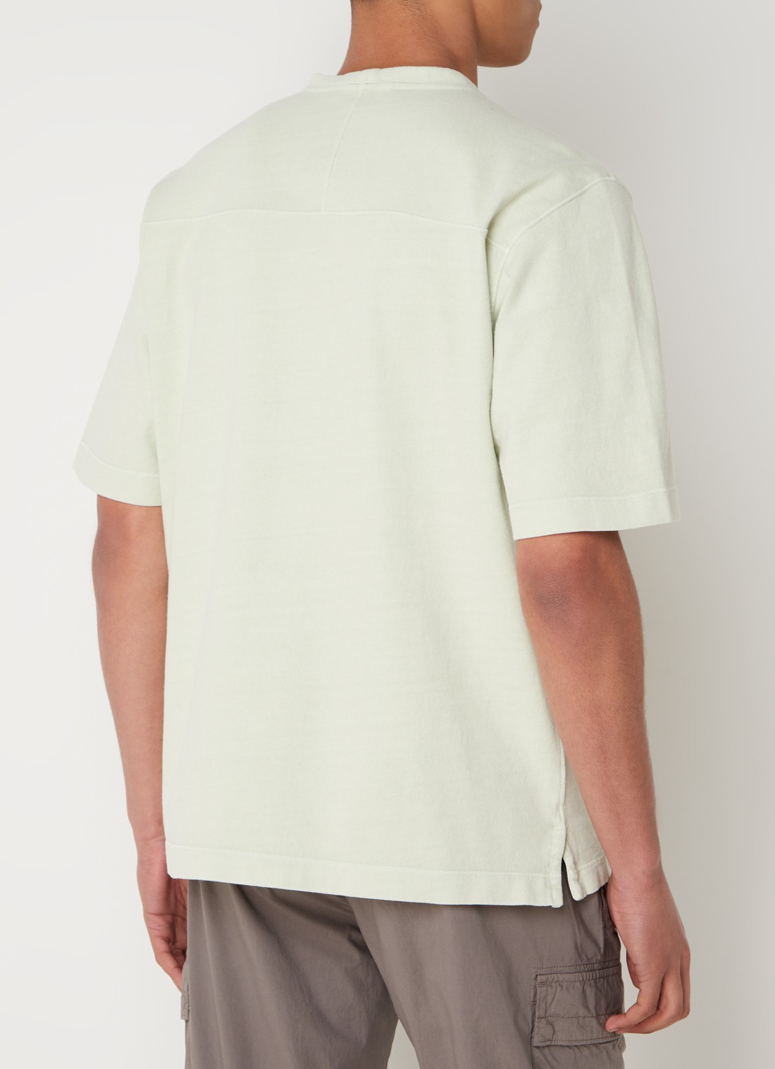 Stone Island 209T2 Closed fijngebreid T-shirt met logo - achterkant 5 lindegroen