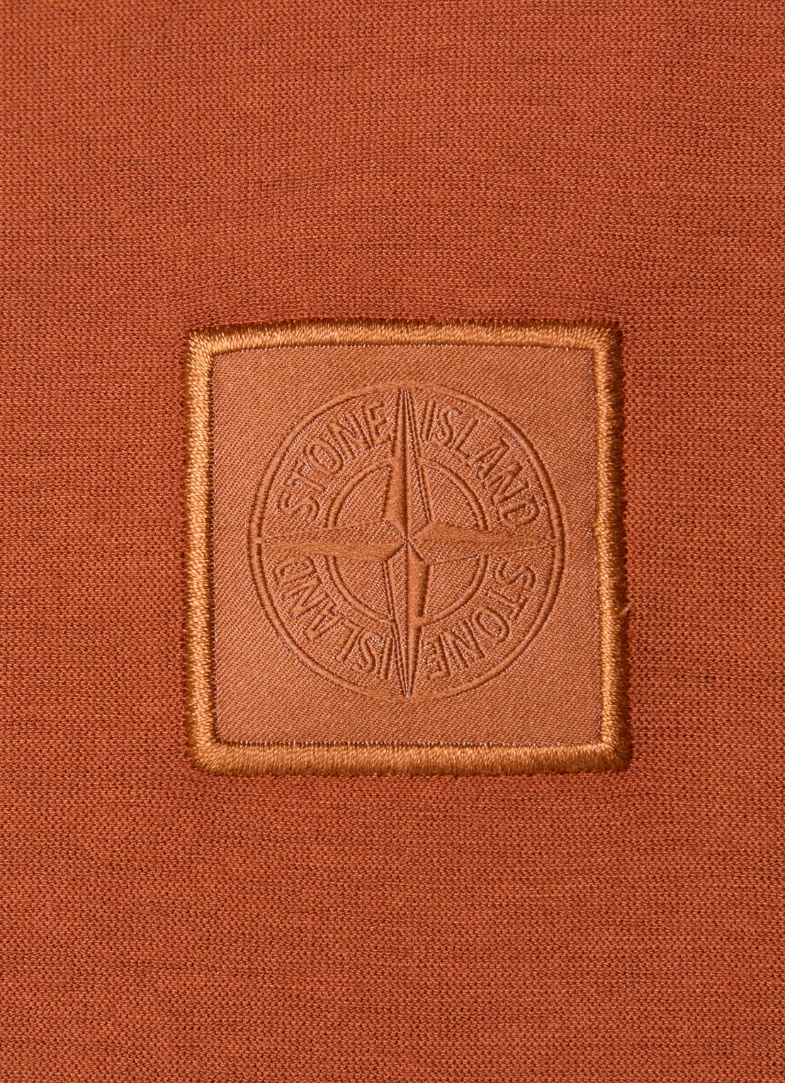 Stone Island 2100035 T-shirt met logo - detail 2 roodbruin