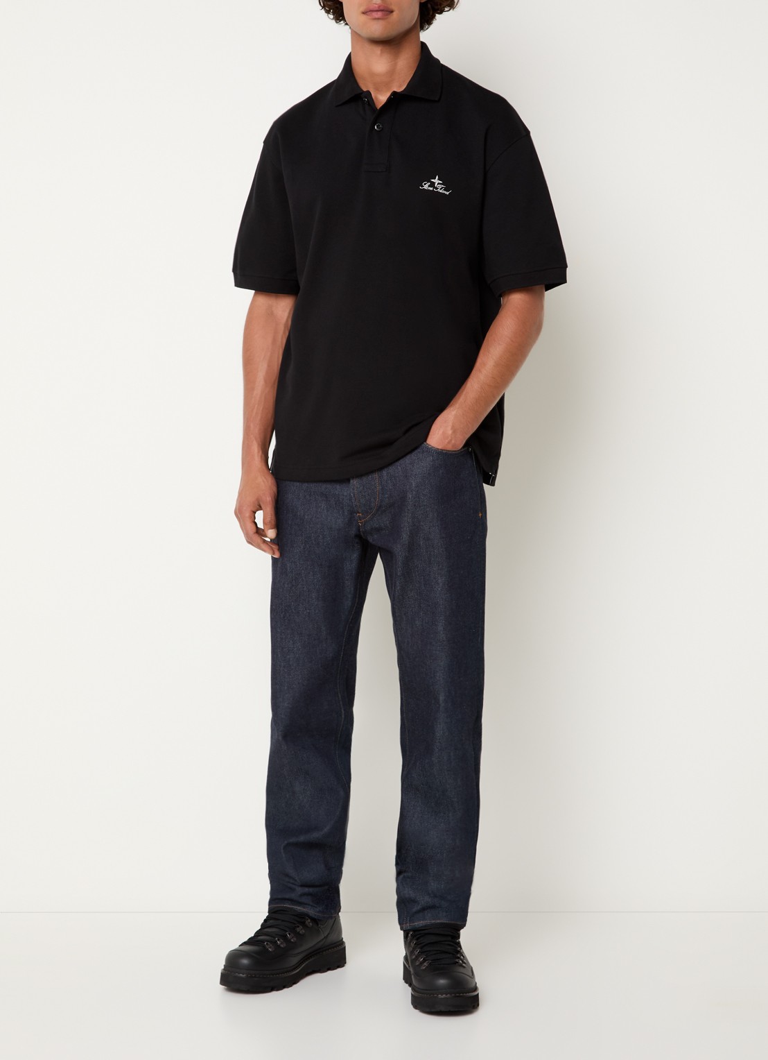 Stone Island 2200002 Regular fit polo met logoborduring - voorkant 2 zwart