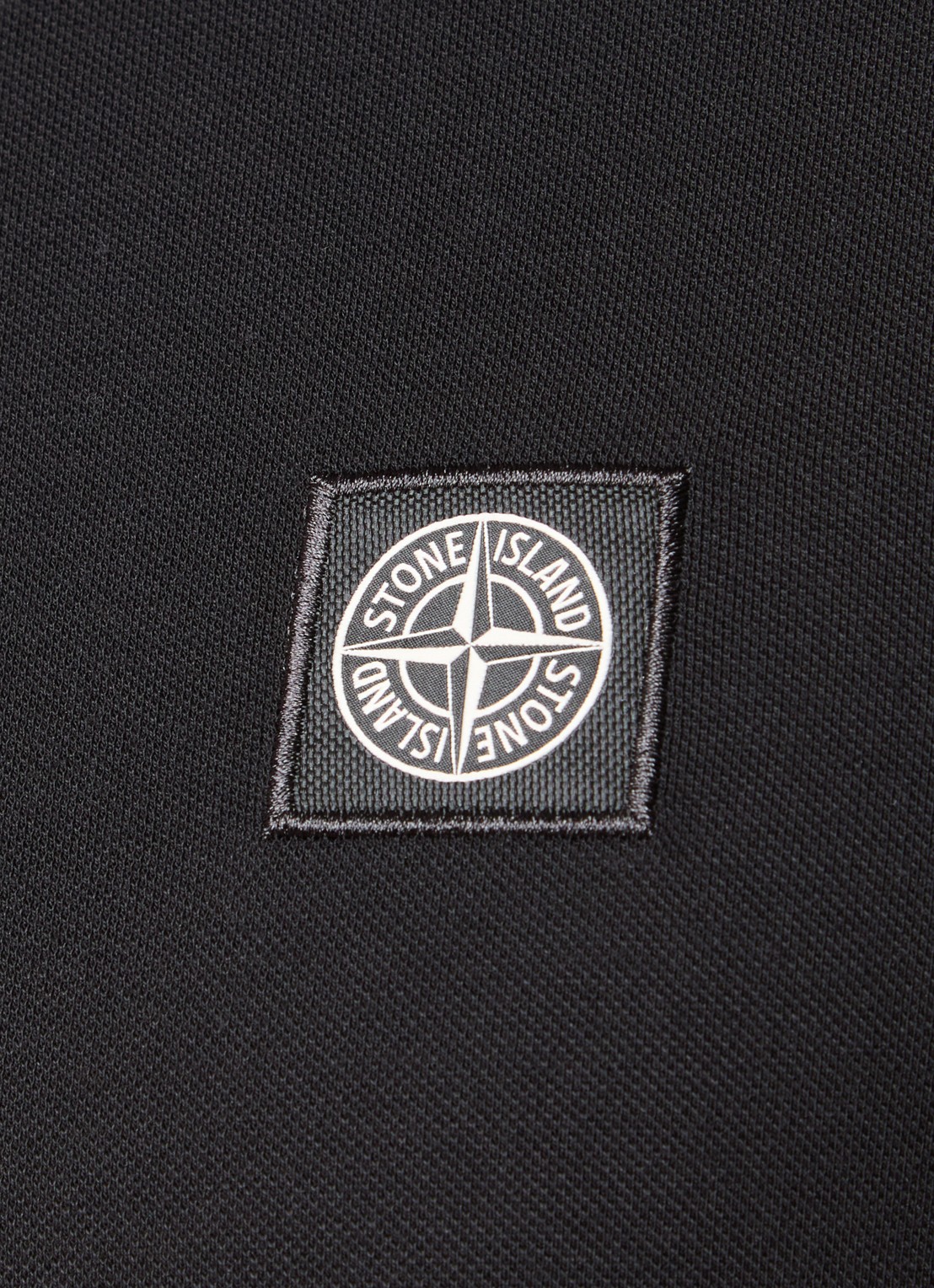 Stone Island 2200008 Slim fit polo van piqué katoen met logo - detail 2 zwart