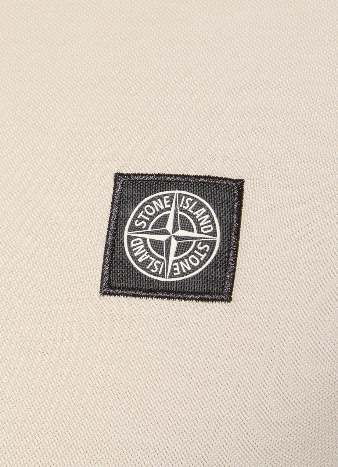 Stone Island 2200008 Slim fit polo van piqué katoen met logo - detail 2 creme