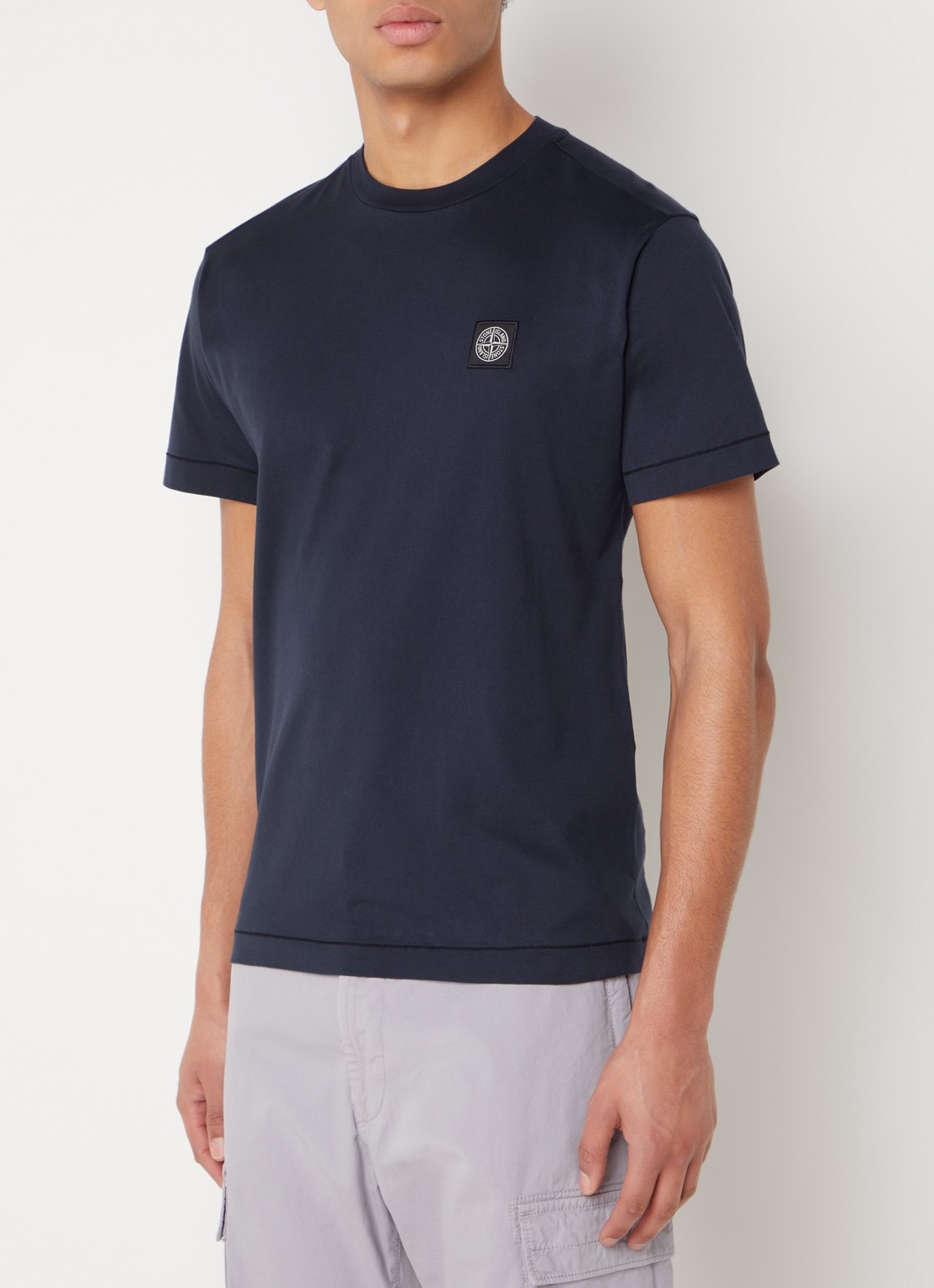 Stone Island 24113 T-shirt met logo - detail donkerblauw