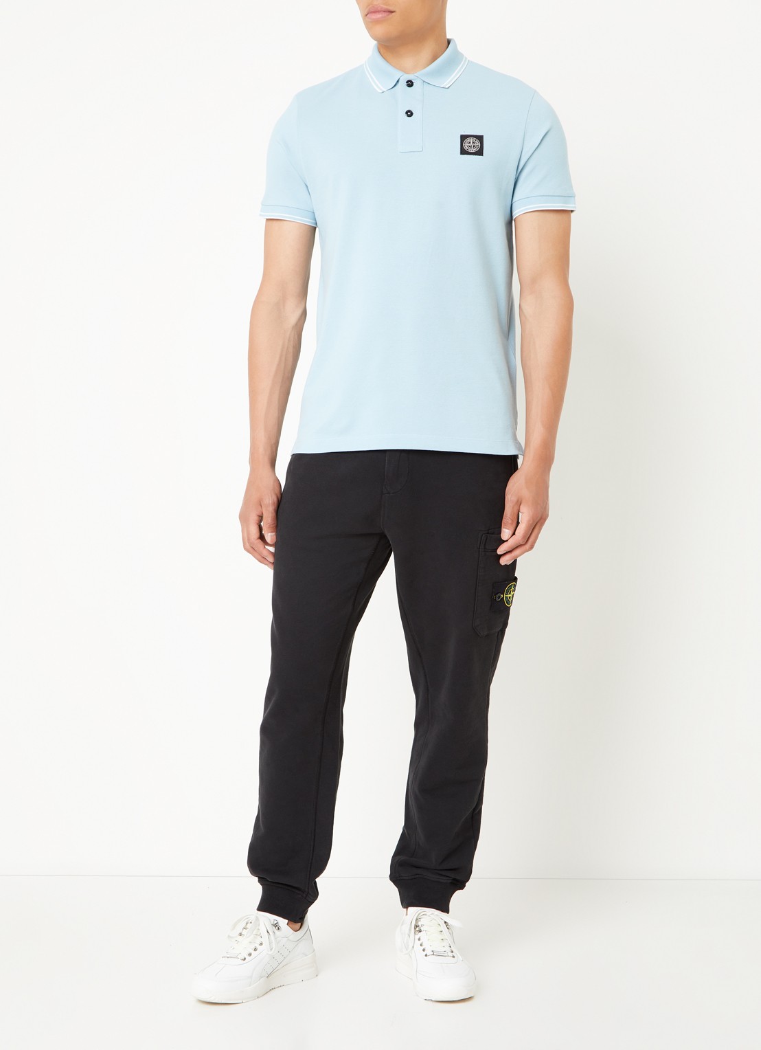 Stone Island 2SC18 slim fit polo van  piqué katoen met logo - voorkant 5 lichtblauw