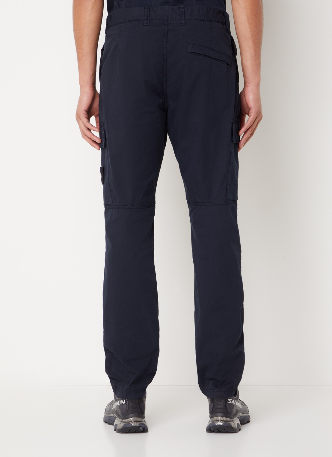 Stone Island 30410 tapered fit cargobroek met logo  - achterkant 4 donkerblauw