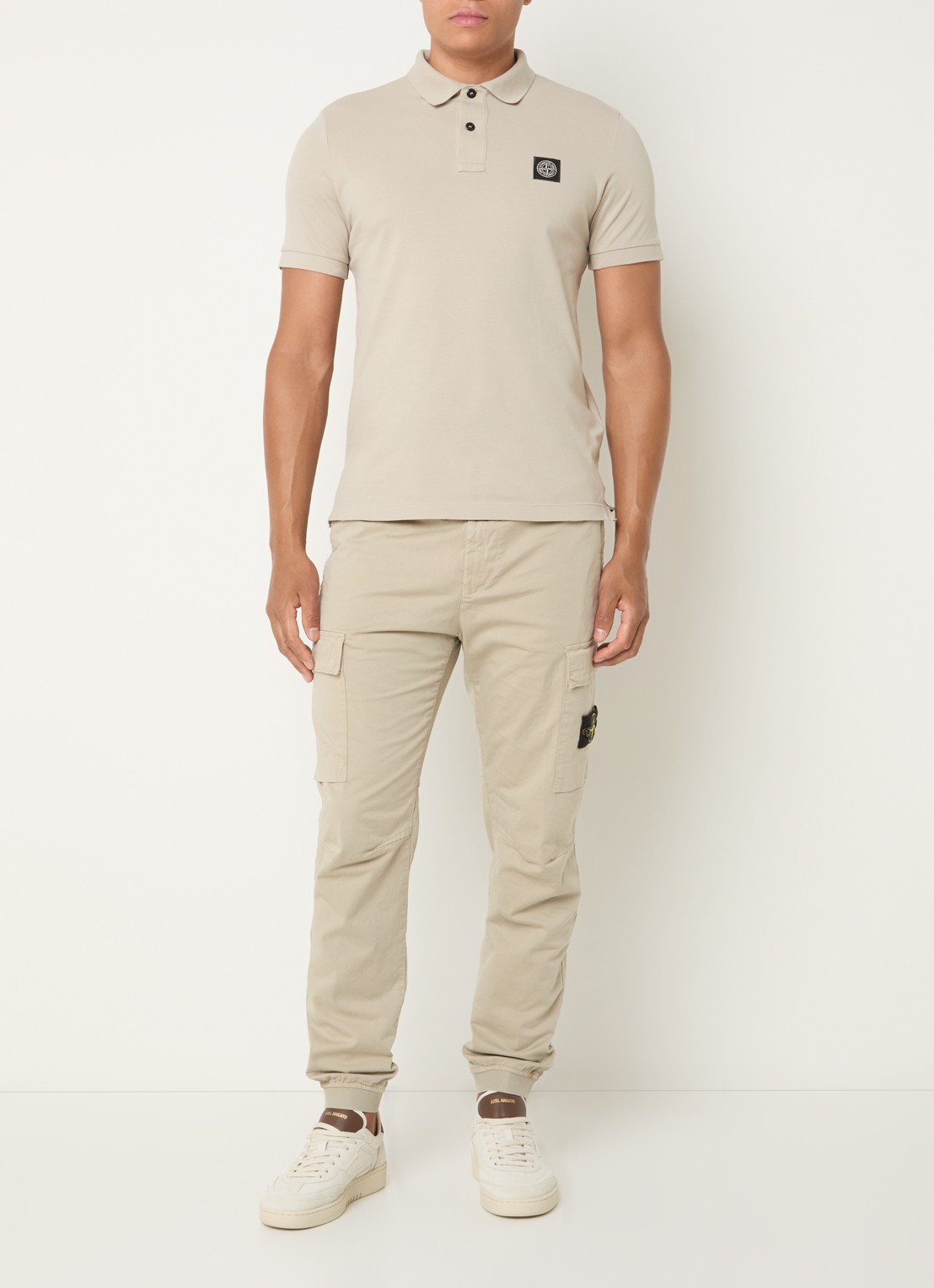 Stone Island 3100033 Slim fit cargobroek in wolblend met klepzakken - voorkant 3 beige