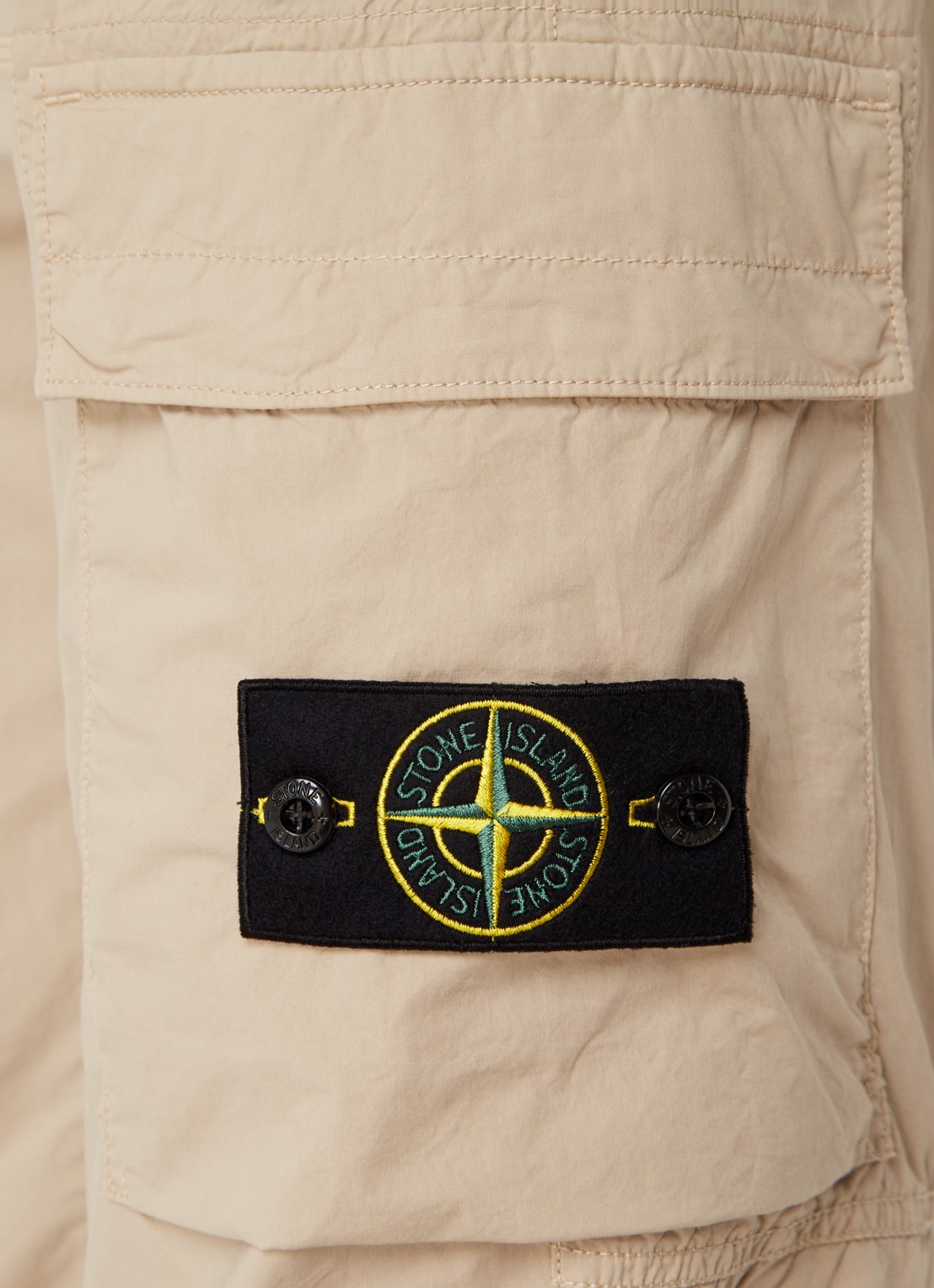 Stone Island 31303 tapered fit cropped cargobroek met steekzakken - detail 3 zand