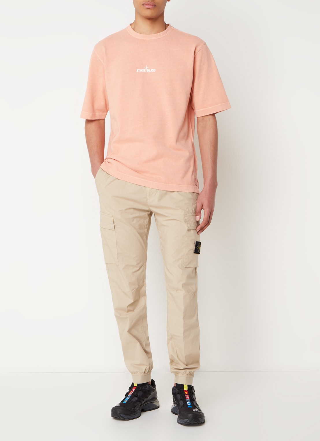 Stone Island 31303 tapered fit cropped cargobroek met steekzakken - voorkant 6 zand