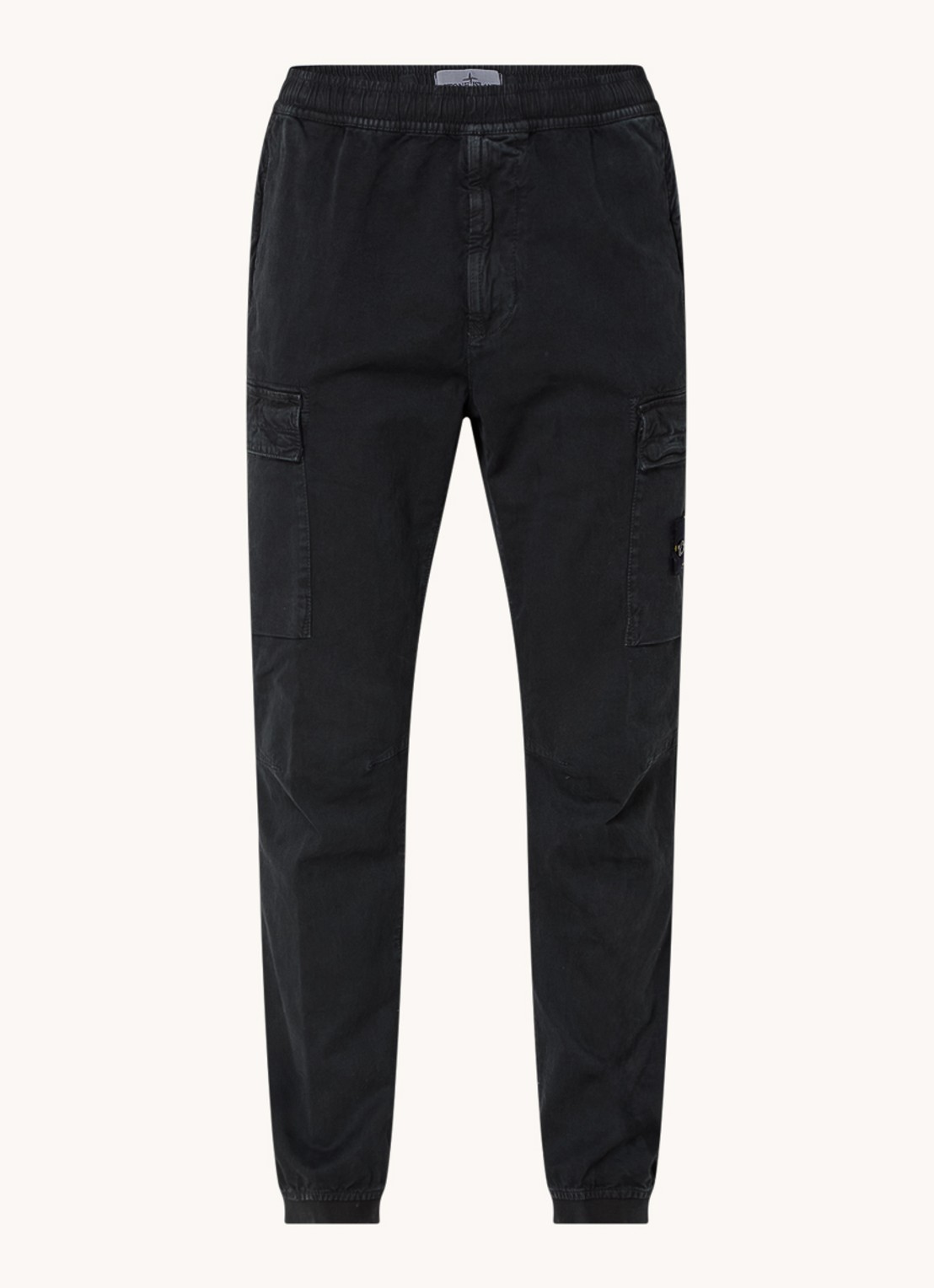 Stone Island 313L1 tapered fit cargobroek met logo - voorkant 4 zwart