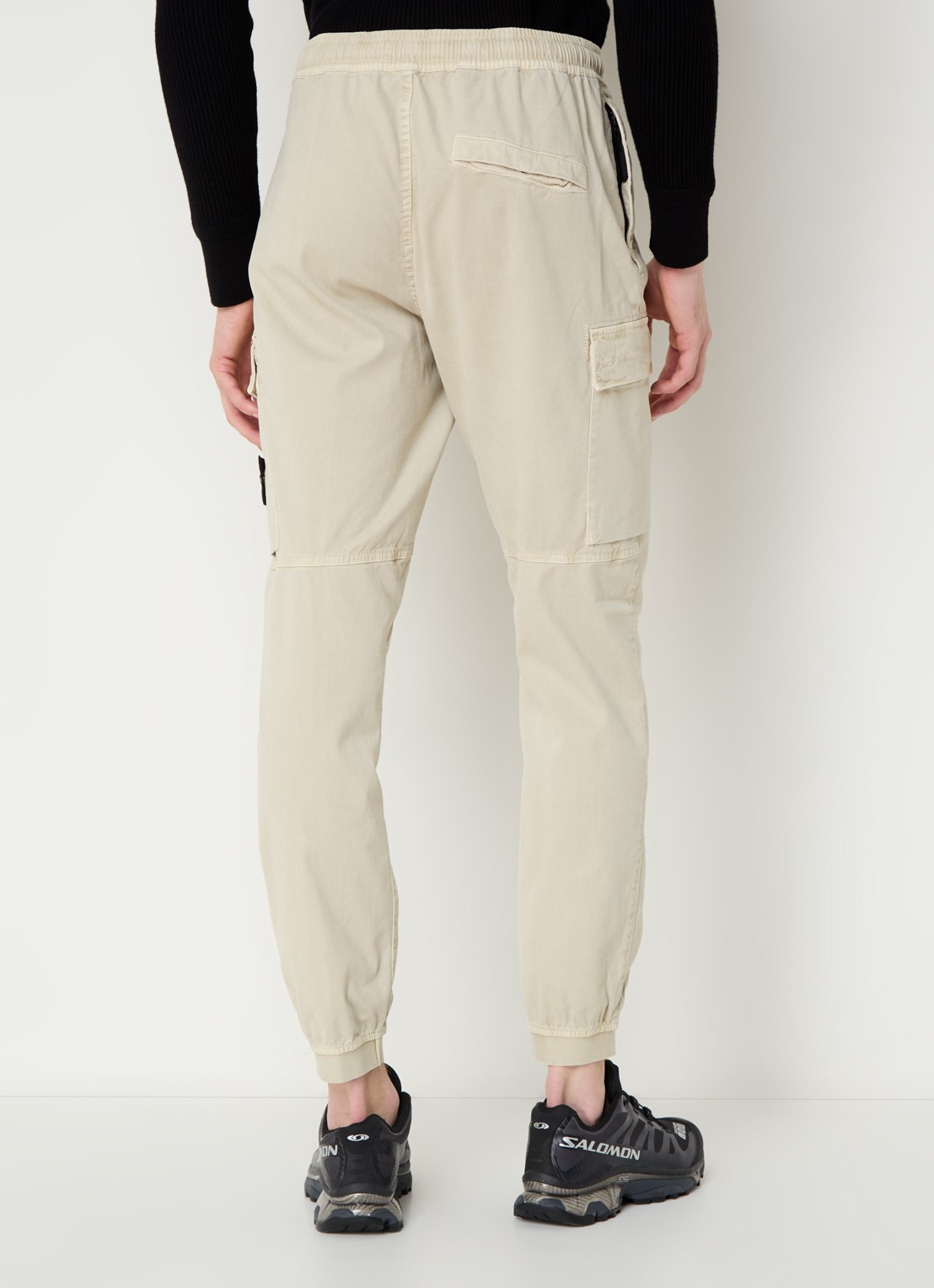 Stone Island 313L1 tapered fit cargobroek met logo - achterkant 4 beige