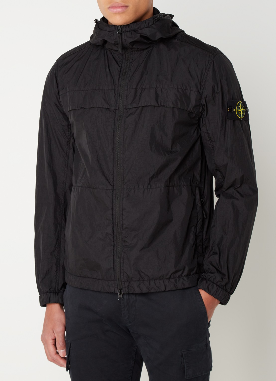 Stone Island 40922 windjack met capuchon en logo - detail 4 zwart