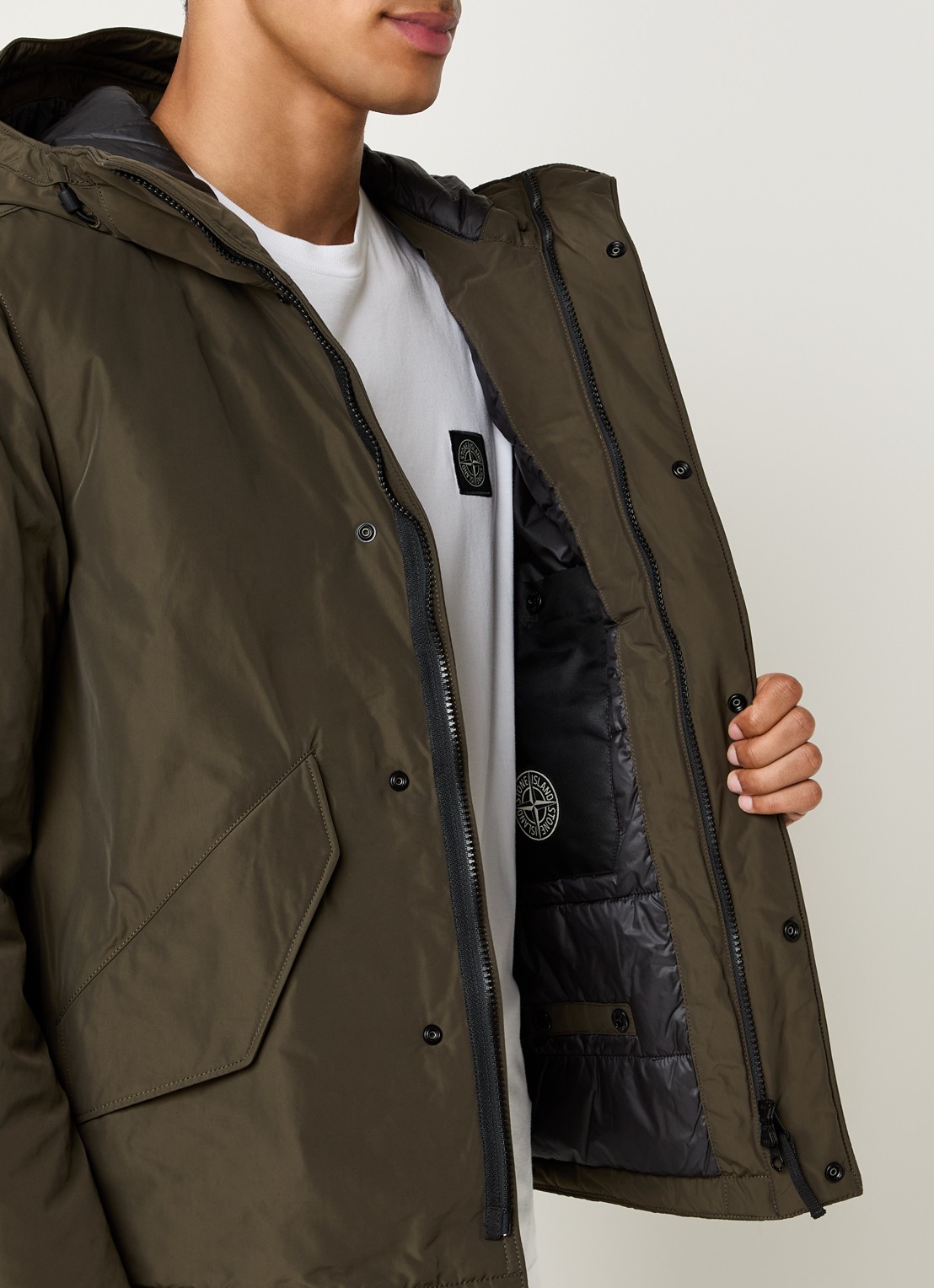 Stone Island 4100010 Gewatteerde parka met capuchon en steekzakken - detail 2 bronsgroen