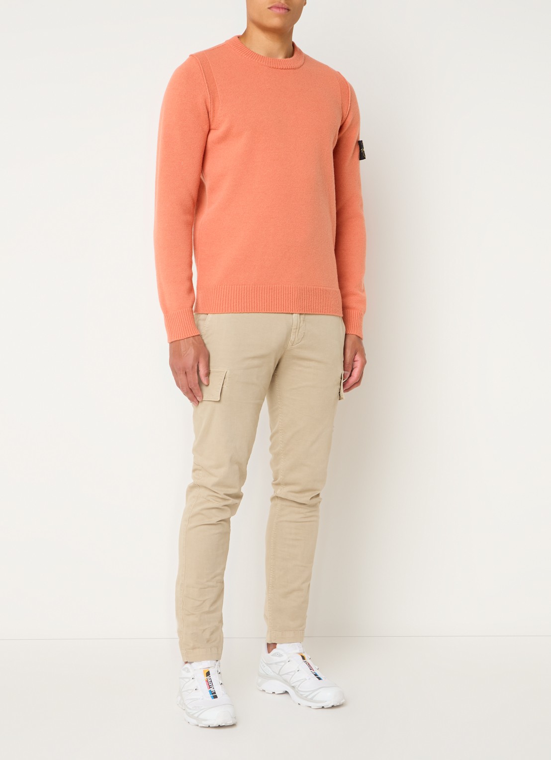 Stone Island 508A3 fijngebreide pullover in wolblend met logo - voorkant 6 oranjerood