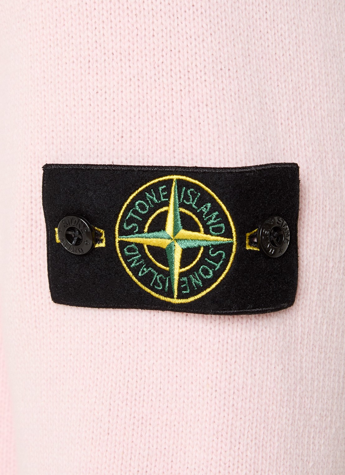 Stone Island 5100072 Fijngebreide trui in wolblend met logo - detail 2 lichtroze
