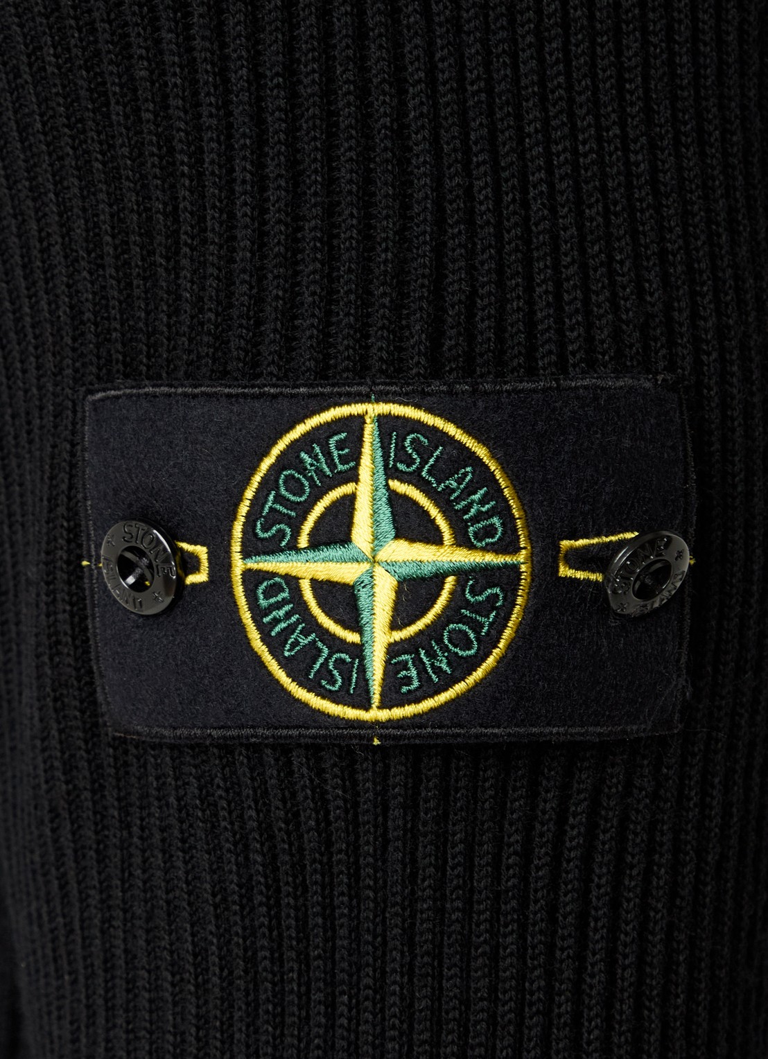 Stone Island 552C2 ribgebreide coltrui van scheerwol met logo - detail 5 zwart