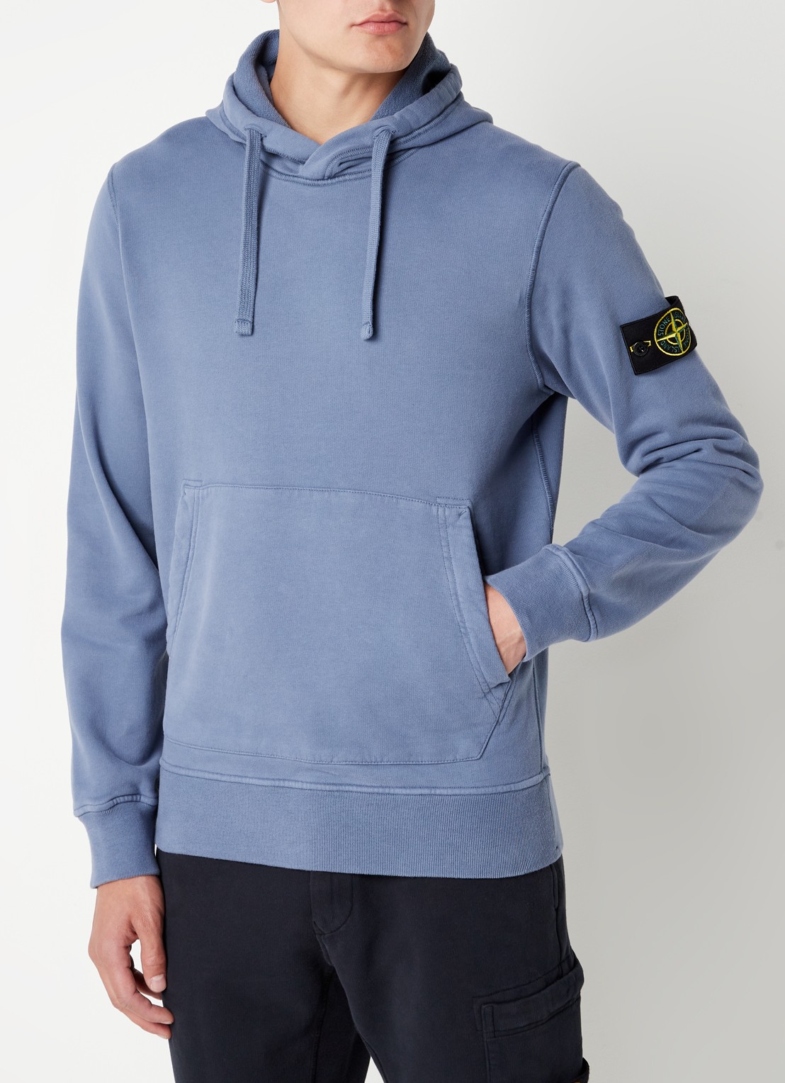 Stone Island 64120 Hoodie met logo - detail staalblauw