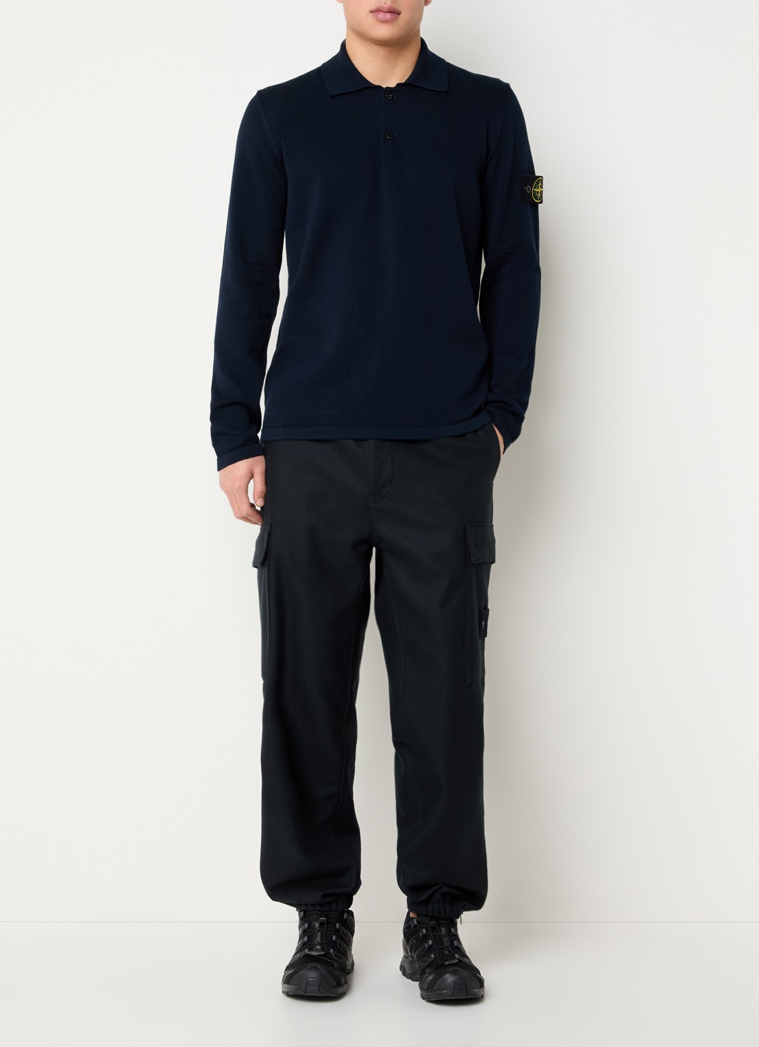 Stone Island 64349 fijngebreide trui met polokraag en logo - voorkant 2 donkerblauw