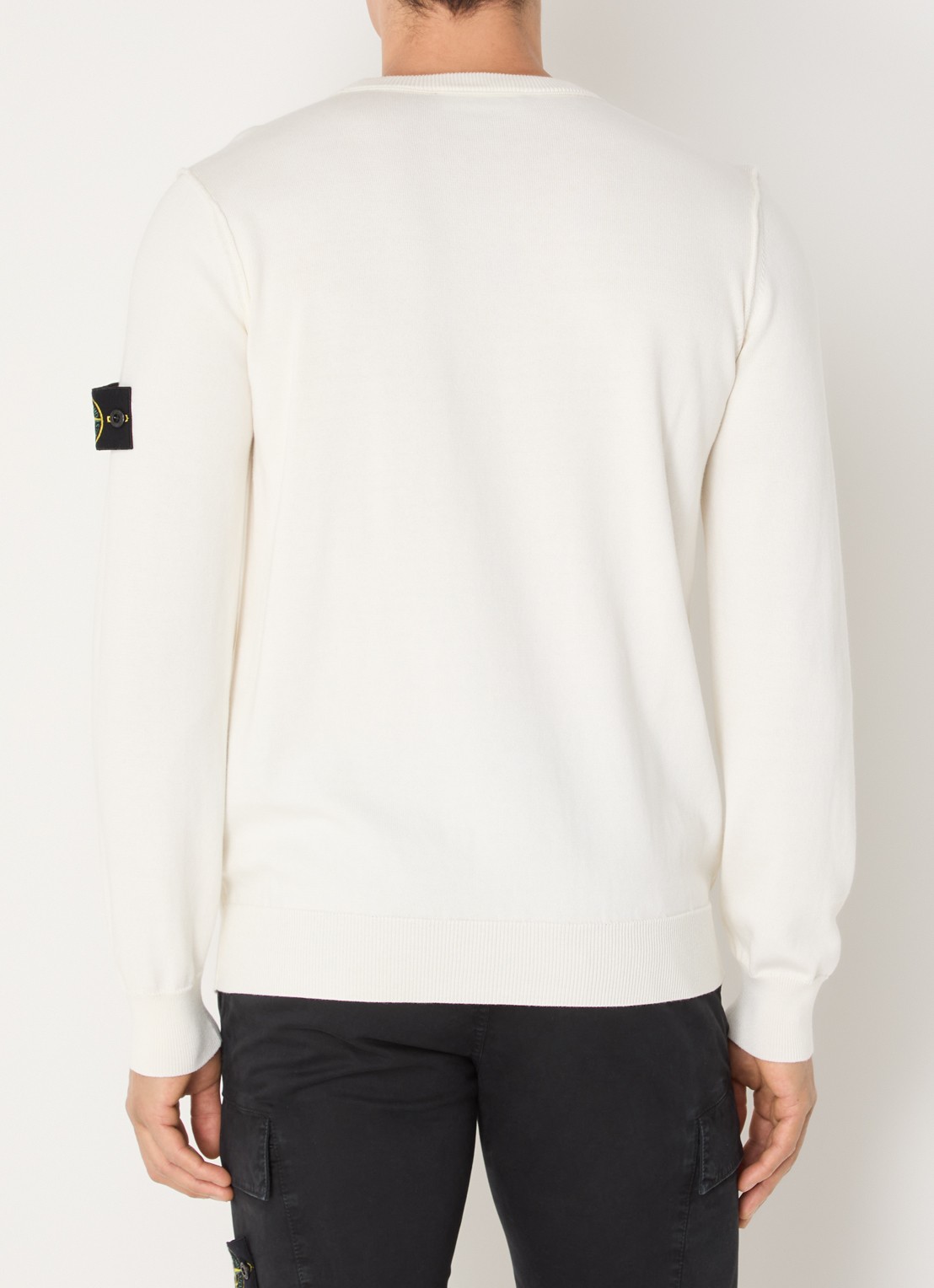 Stone Island 86002 fijngebreide trui met logo - achterkant 5 ivoor