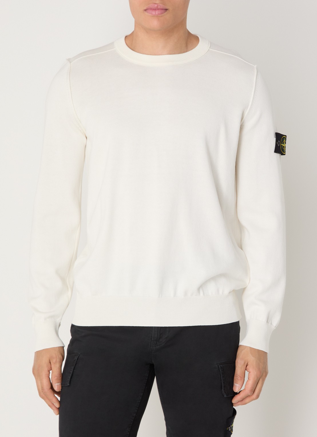 Stone Island 86002 fijngebreide trui met logo - detail 3 ivoor