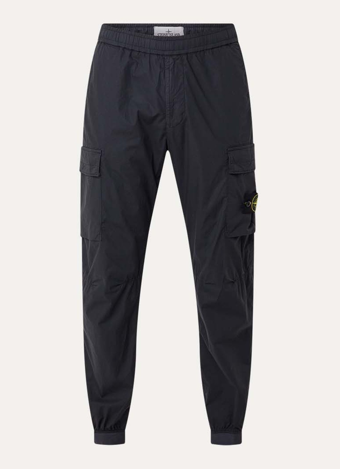 Stone Island 93582 tapered fit cargobroek met steekzakken en logo - voorkant 2 donkerblauw