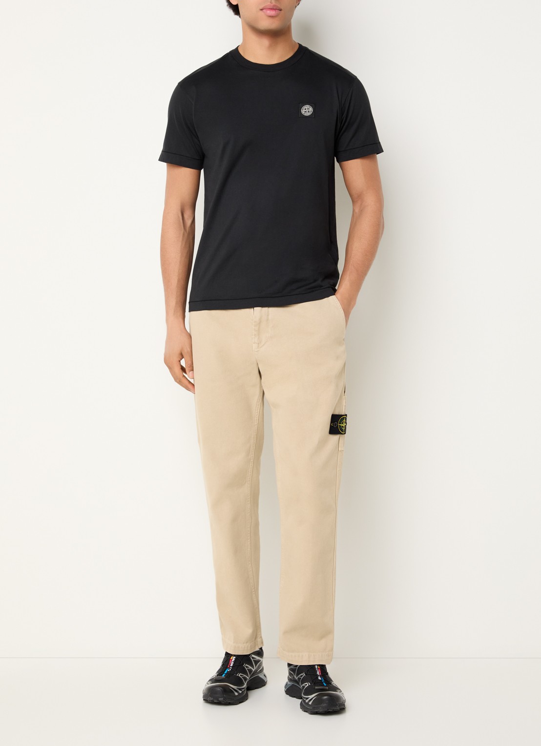 Stone Island 94459 straight fit cargobroek met steekzakken - voorkant 6 beige