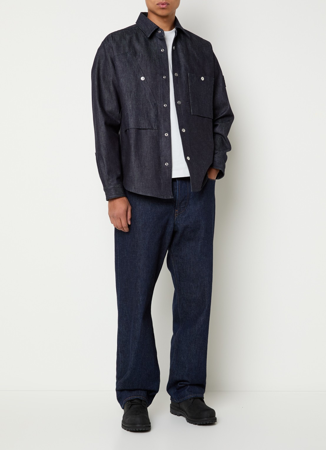 Stone Island K2S15 overshirt van denim met borstzakken - voorkant 3 blauw