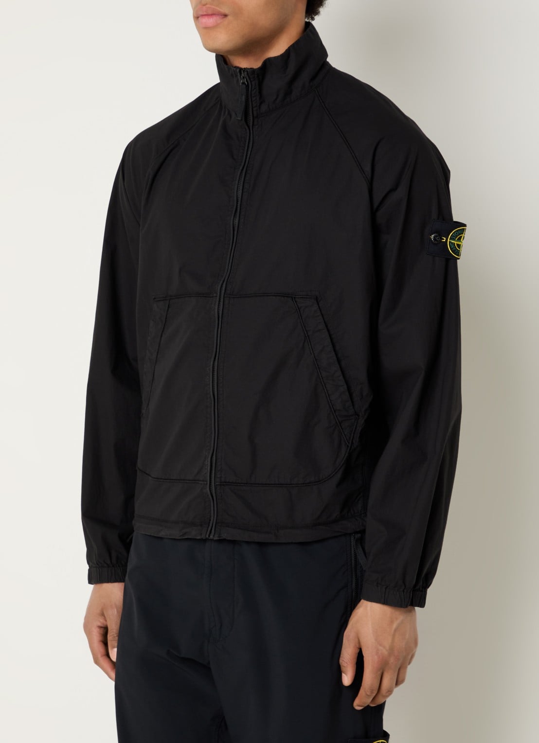 Stone Island S0003 jack met steekzakken en logo - detail 2 zwart