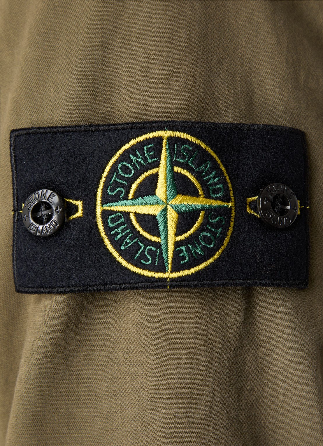 Stone Island S0004 overshirt met borstzak en logo - detail 2 bronsgroen