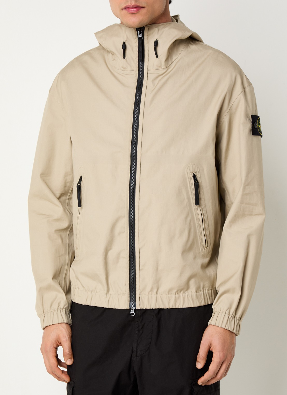 Stone Island S0011 Supima windjack met ritszakken en logo - detail beige