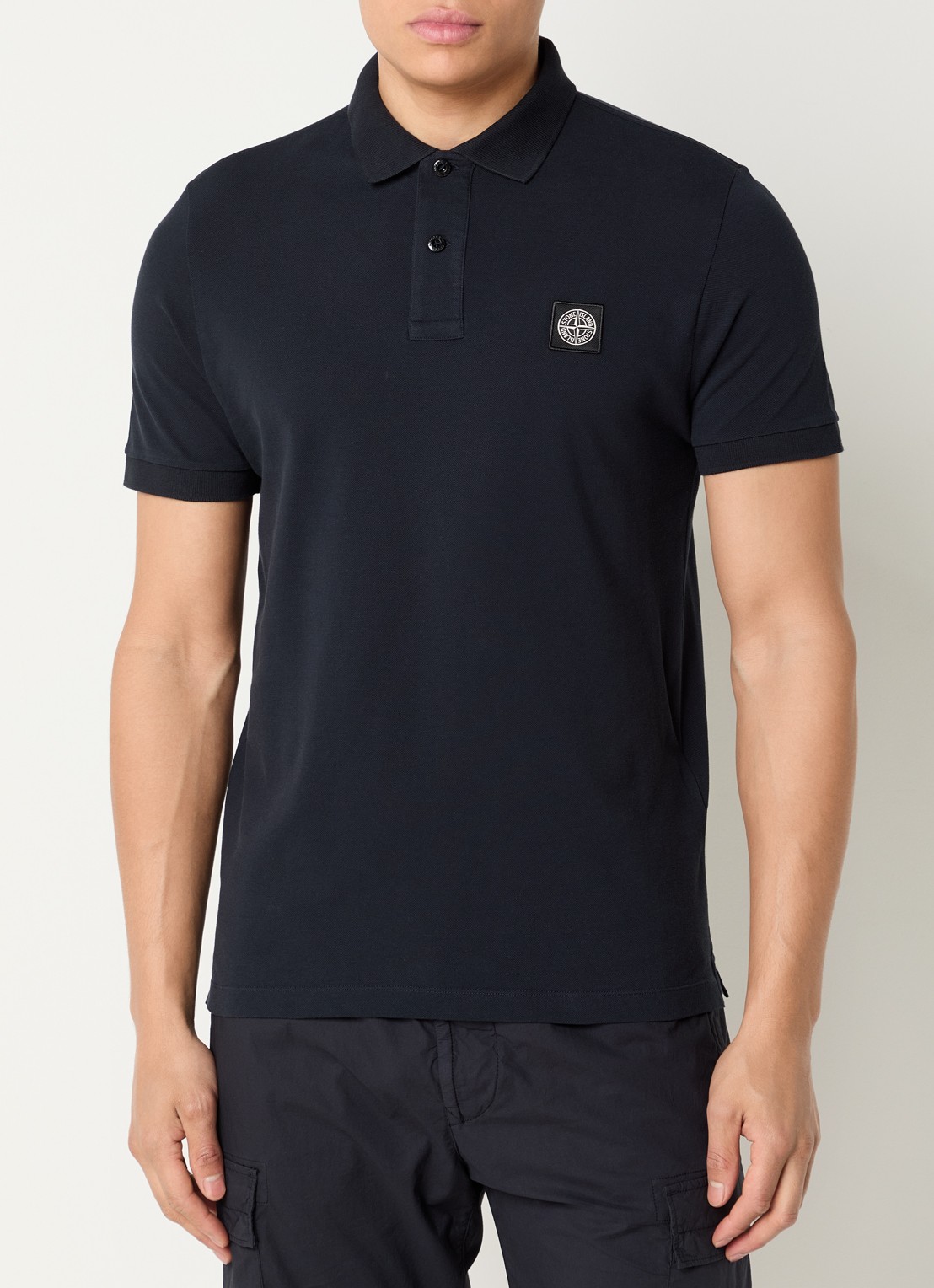 Stone Island S0017 slim fit polo met logoborduring - detail donkerblauw