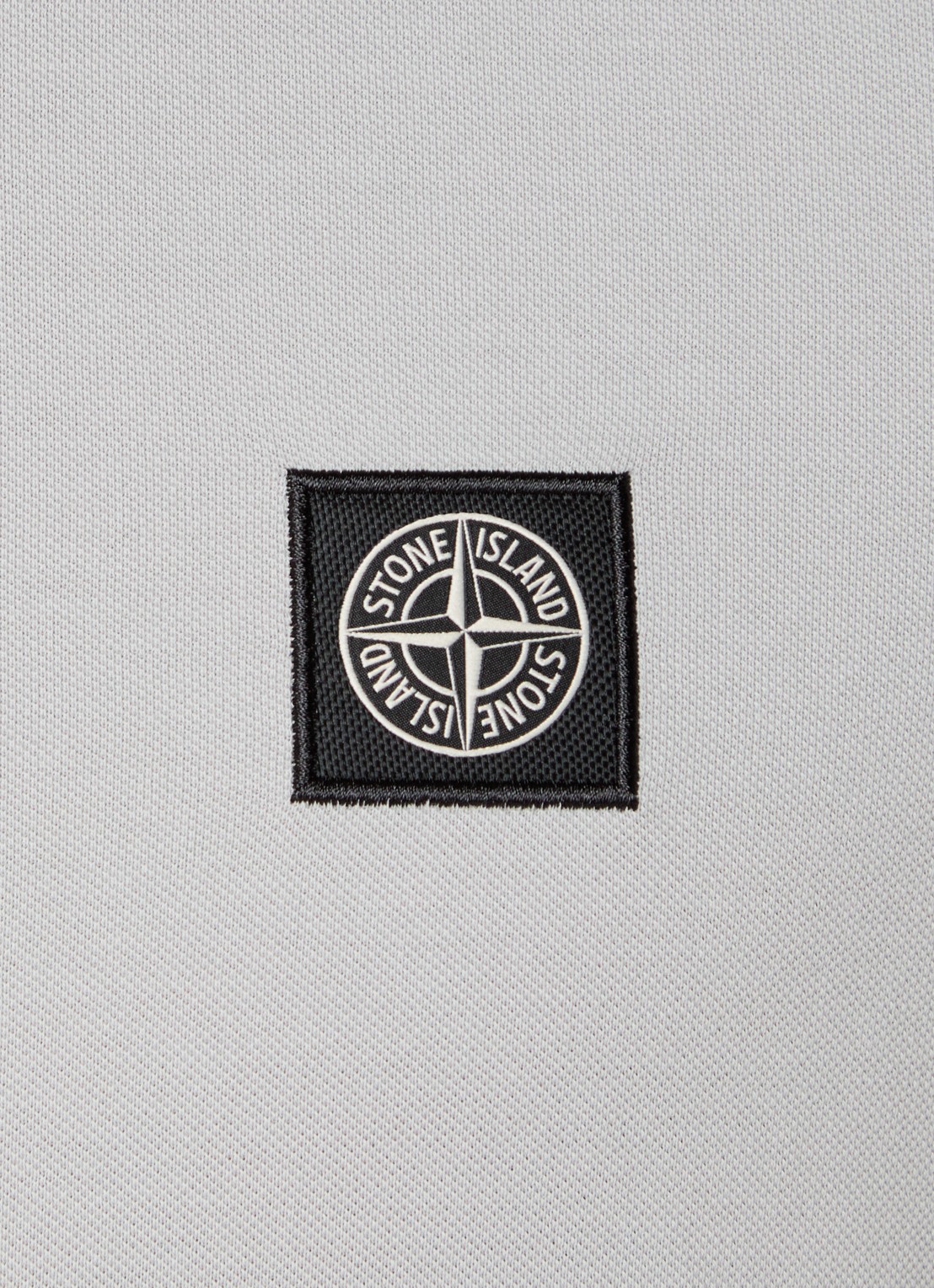 Stone Island S0017 slim fit polo van piqué katoen met logo - detail 2 lichtgrijs