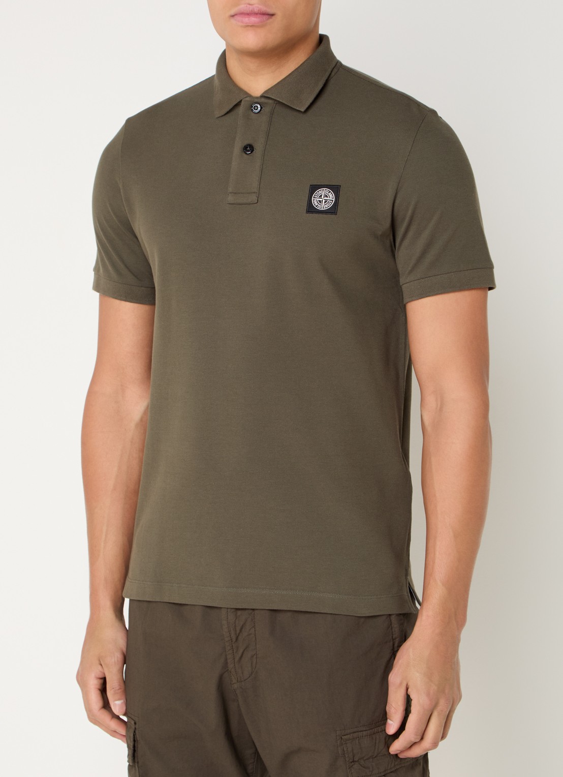 Stone Island S0017 slim fit polo van piqué katoen met logo - detail bronsgroen