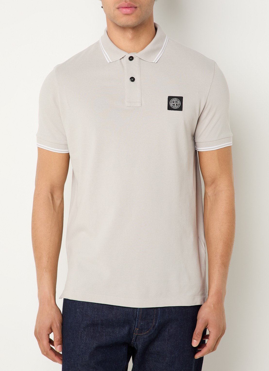 Stone Island S0018 slim fit polo van piqué katoen met logoborduring - detail 3 beige