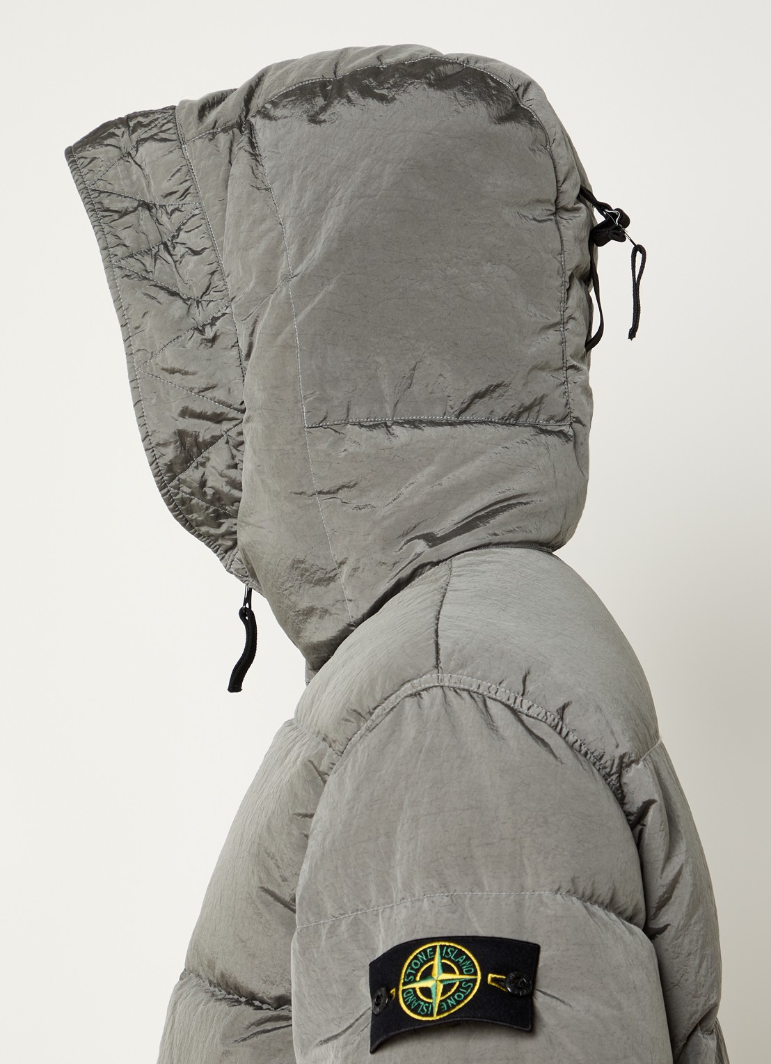 Stone Island S0019 puffer jack met capuchon en donsvulling - detail 6 grijs