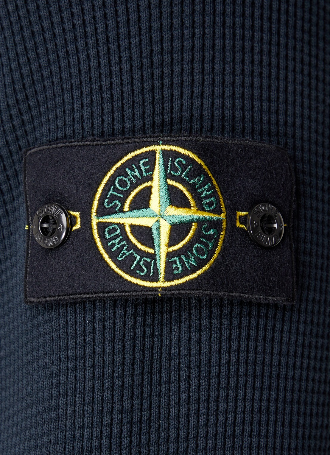 Stone Island S0044 fijngebreide trui met logo - detail 5 donkerblauw