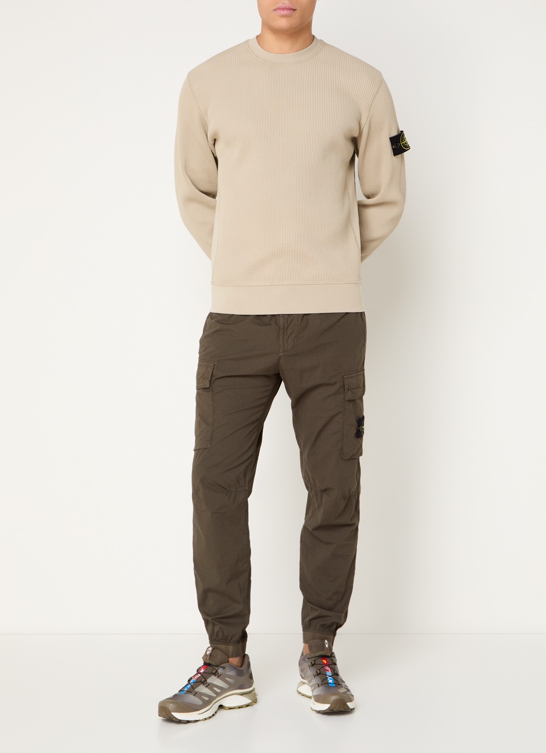 Stone Island S0044 sweater met structuur en logo - voorkant 5 beige