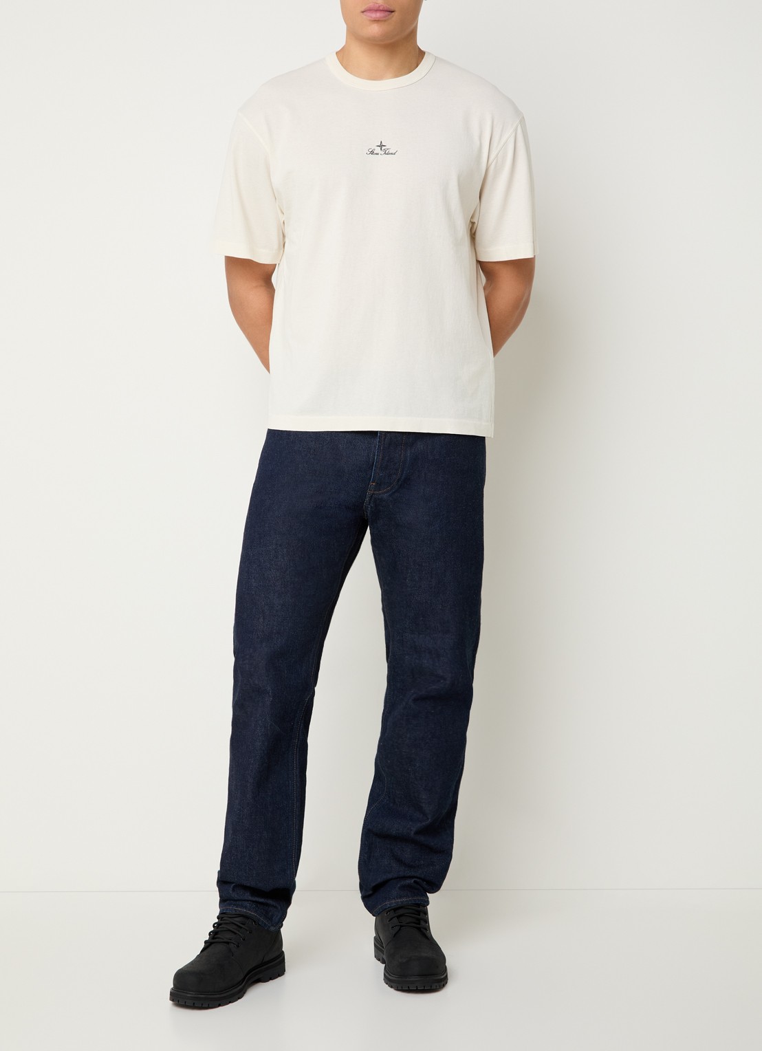 Stone Island S0050 T-shirt met logo - voorkant 3 gebroken wit