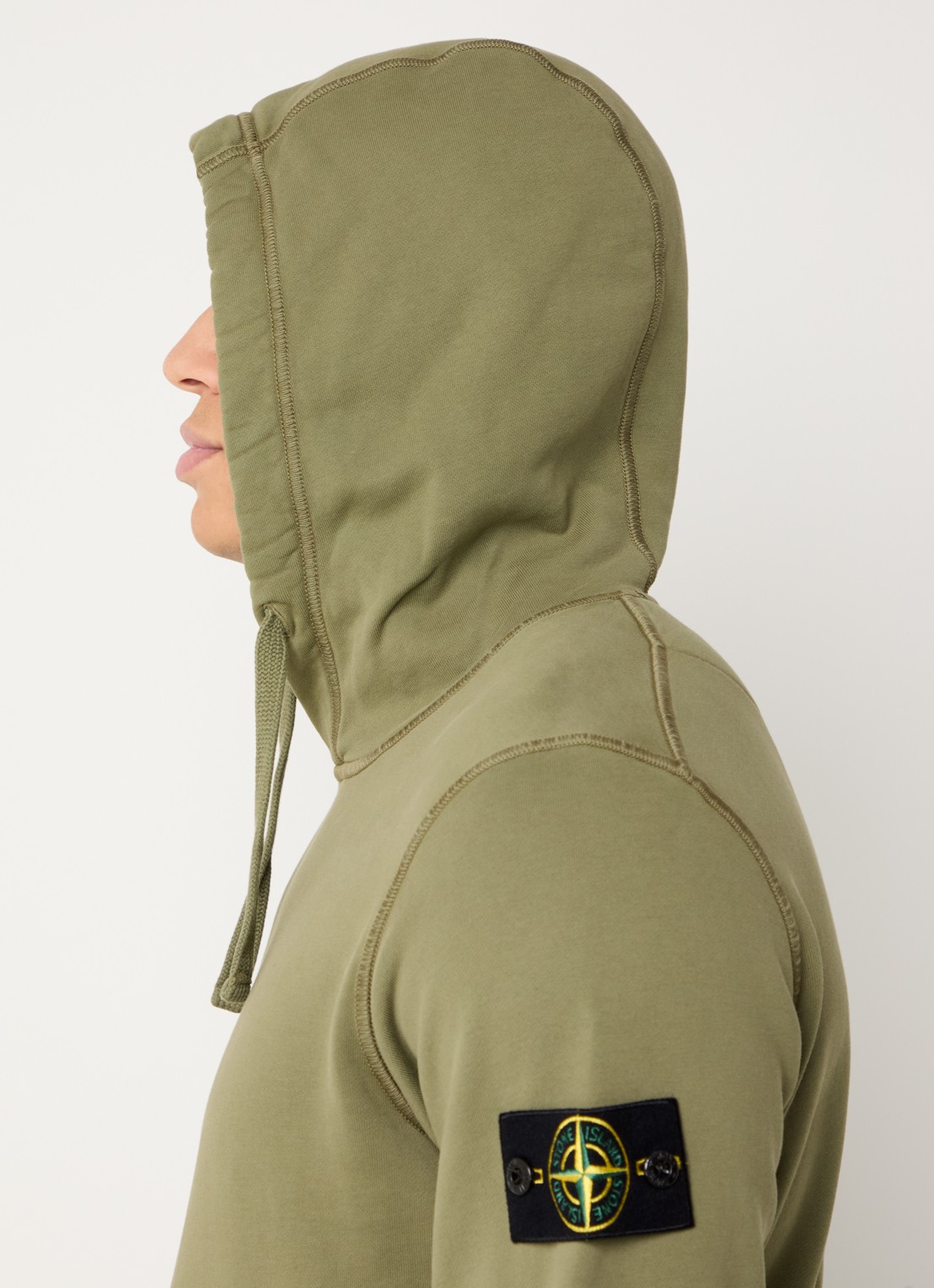 Stone Island S0051 Hoodie met logo - detail 3 mosgroen