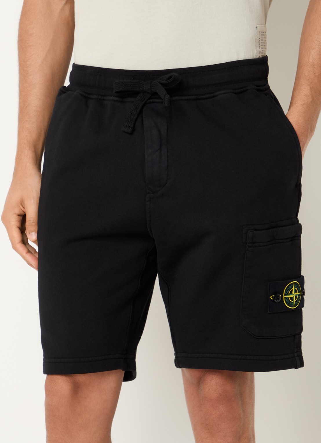 Stone Island S0051 straight fit korte joggingbroek met logo - detail 2 zwart