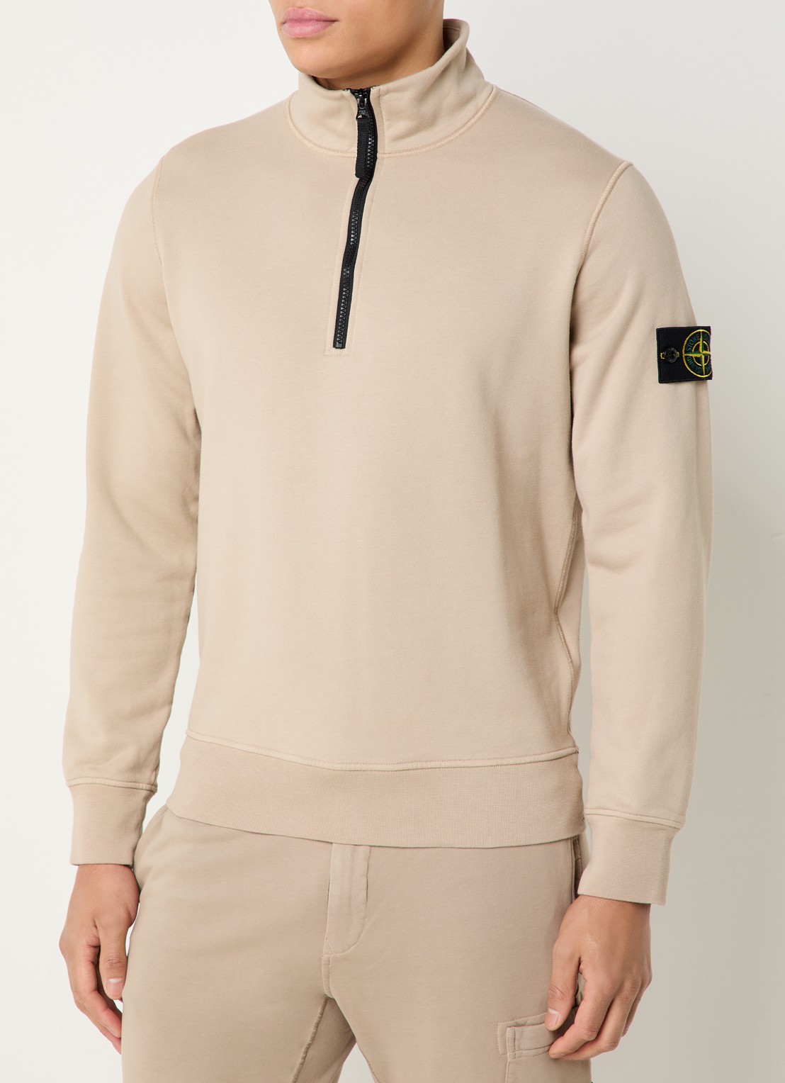 Stone Island S0051 sweater met halve rits en logo - detail 2 beige