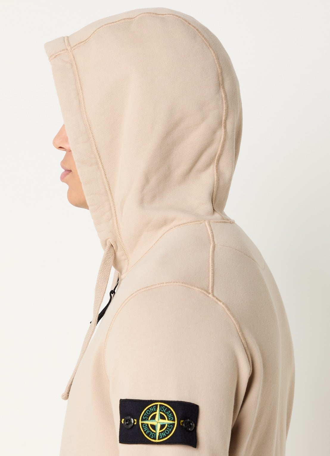 Stone Island S0051 sweatvest met capuchon en logo - detail 3 beige