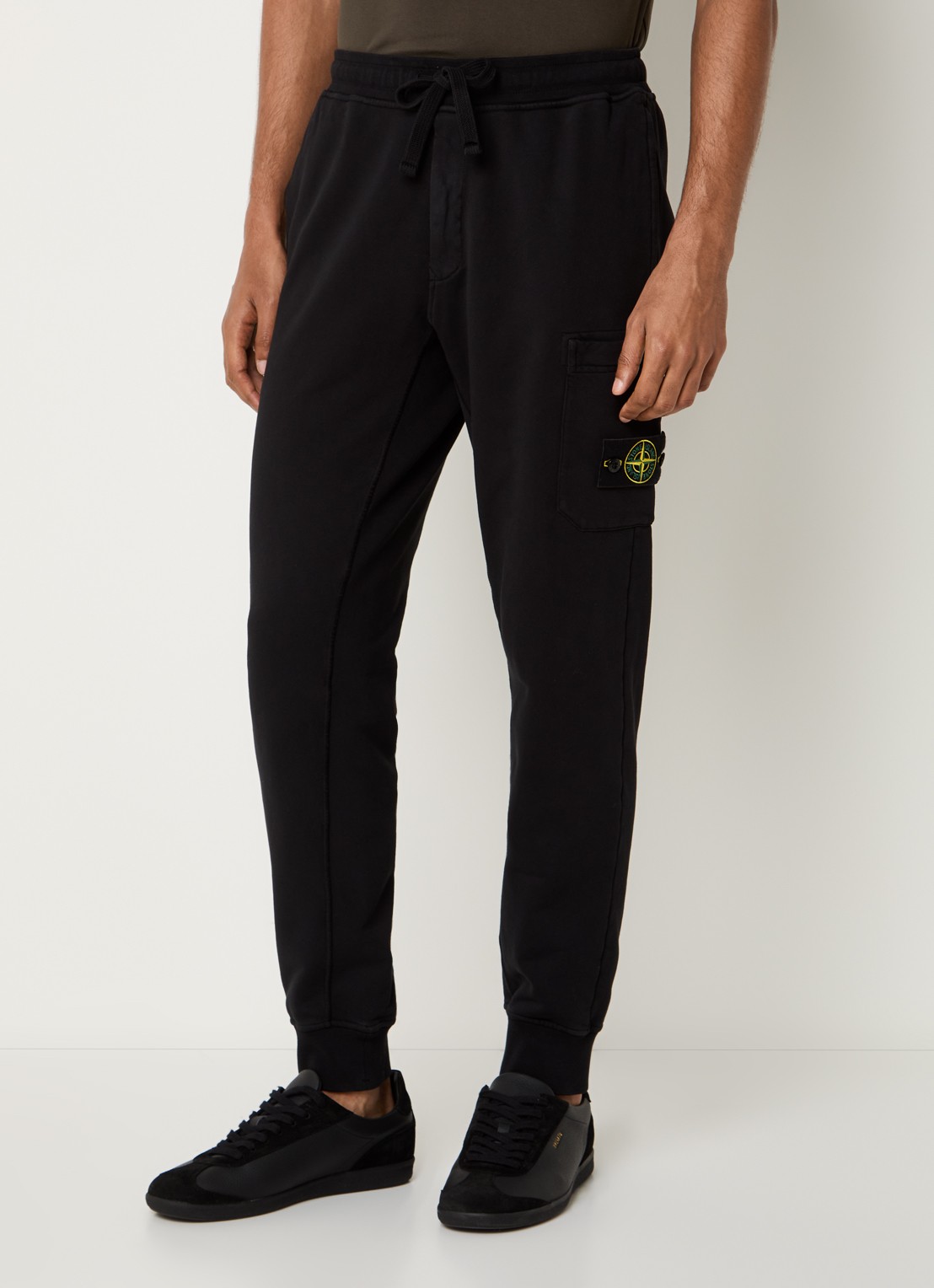 Stone Island S0051 tapered fit joggingbroek met steekzakken - detail 2 zwart