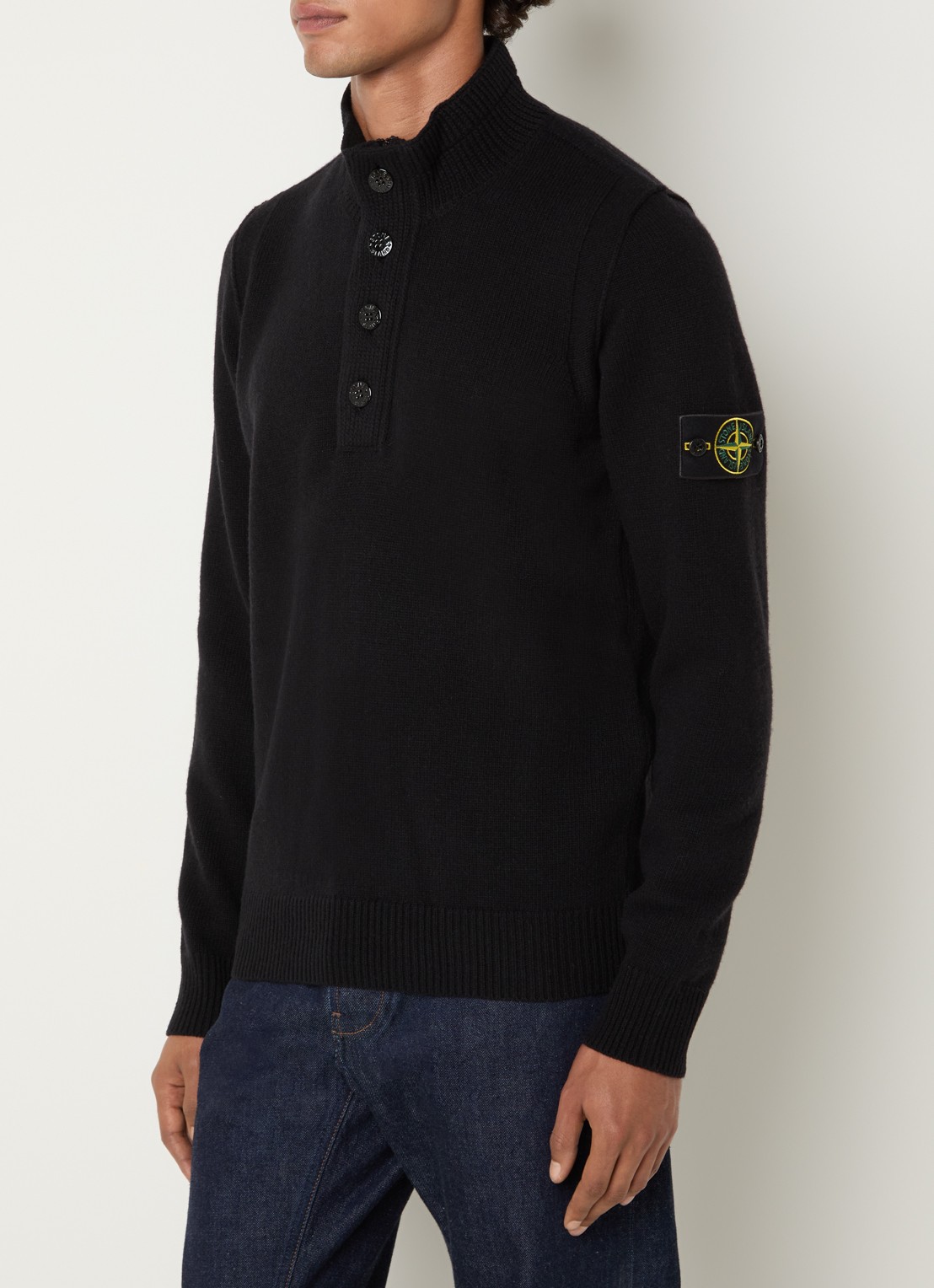 Stone Island S00A3 fijngebreide trui in wolblend met logo - detail zwart