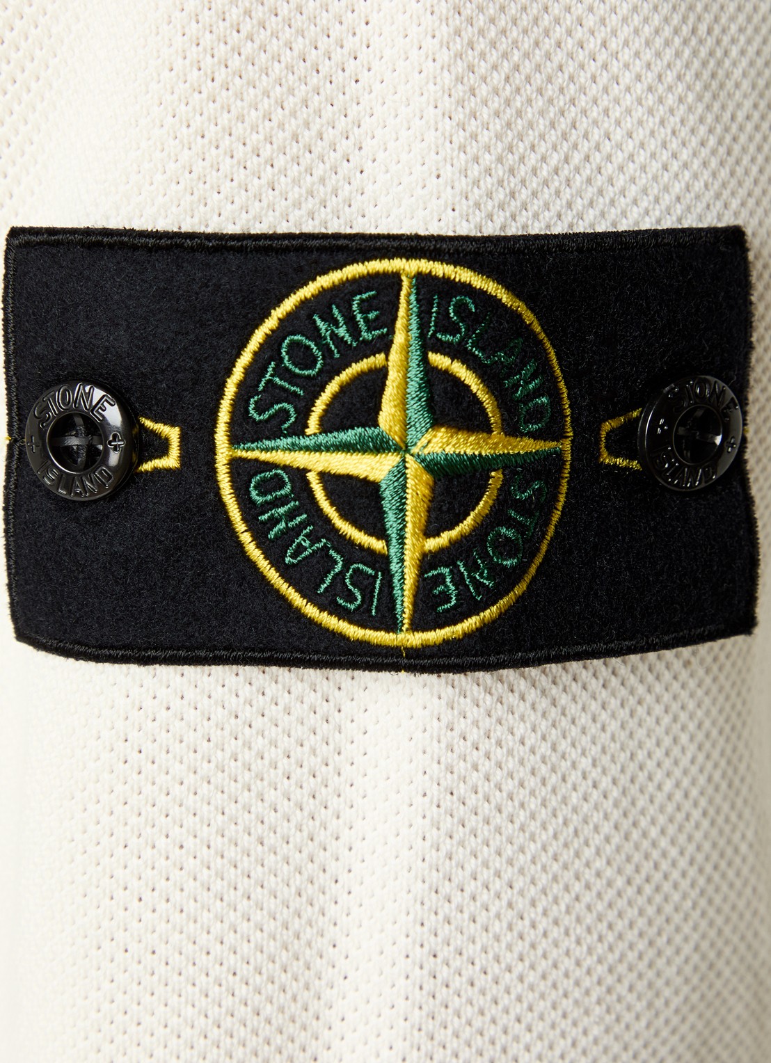 Stone Island S00B5 fijngebreide trui met logoborduring - detail 4 ivoor
