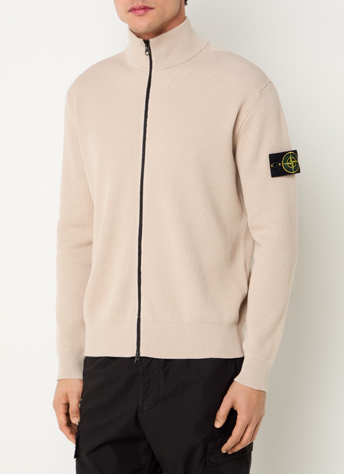 Stone Island S00D8 ribgebreid vest met logo - detail 4 beige