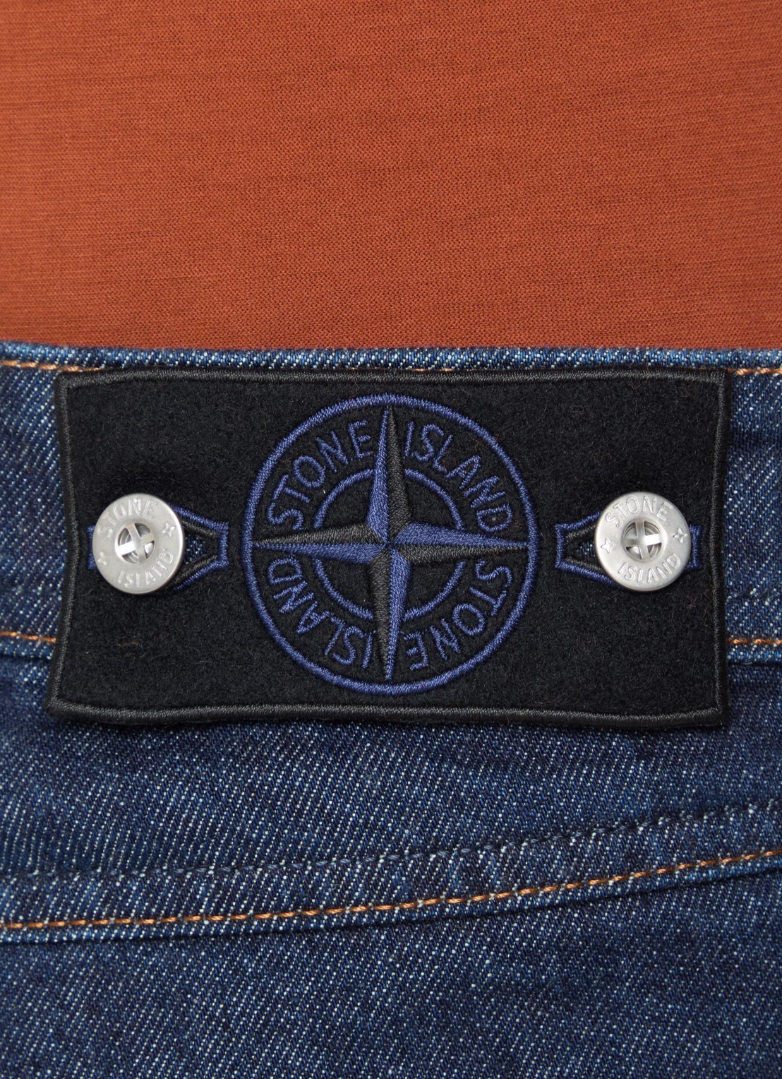 Stone Island S00J7 slim fit jeans met donkere wassing - detail 3 indigo
