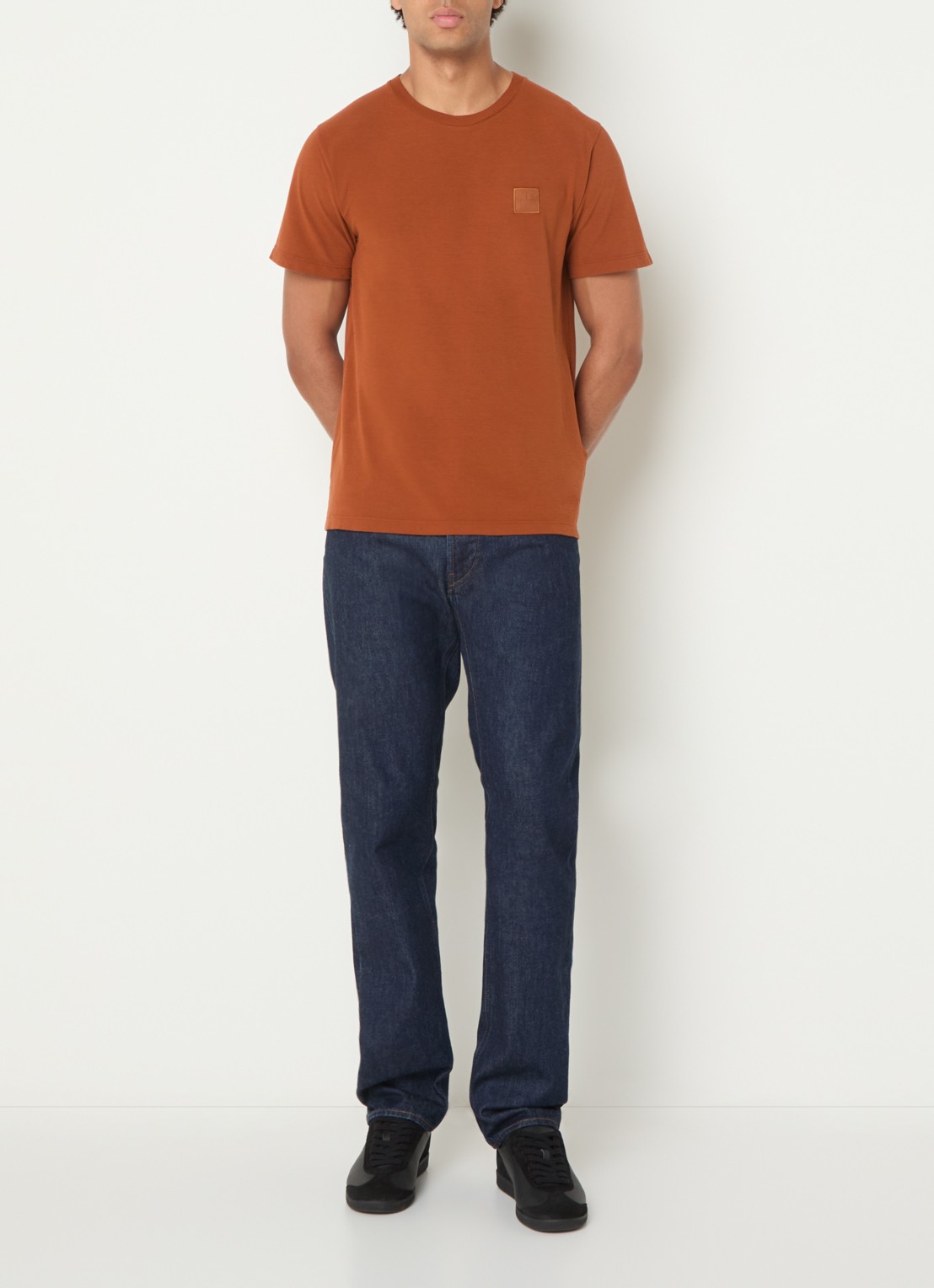 Stone Island S00J7 slim fit jeans met donkere wassing - voorkant 2 indigo